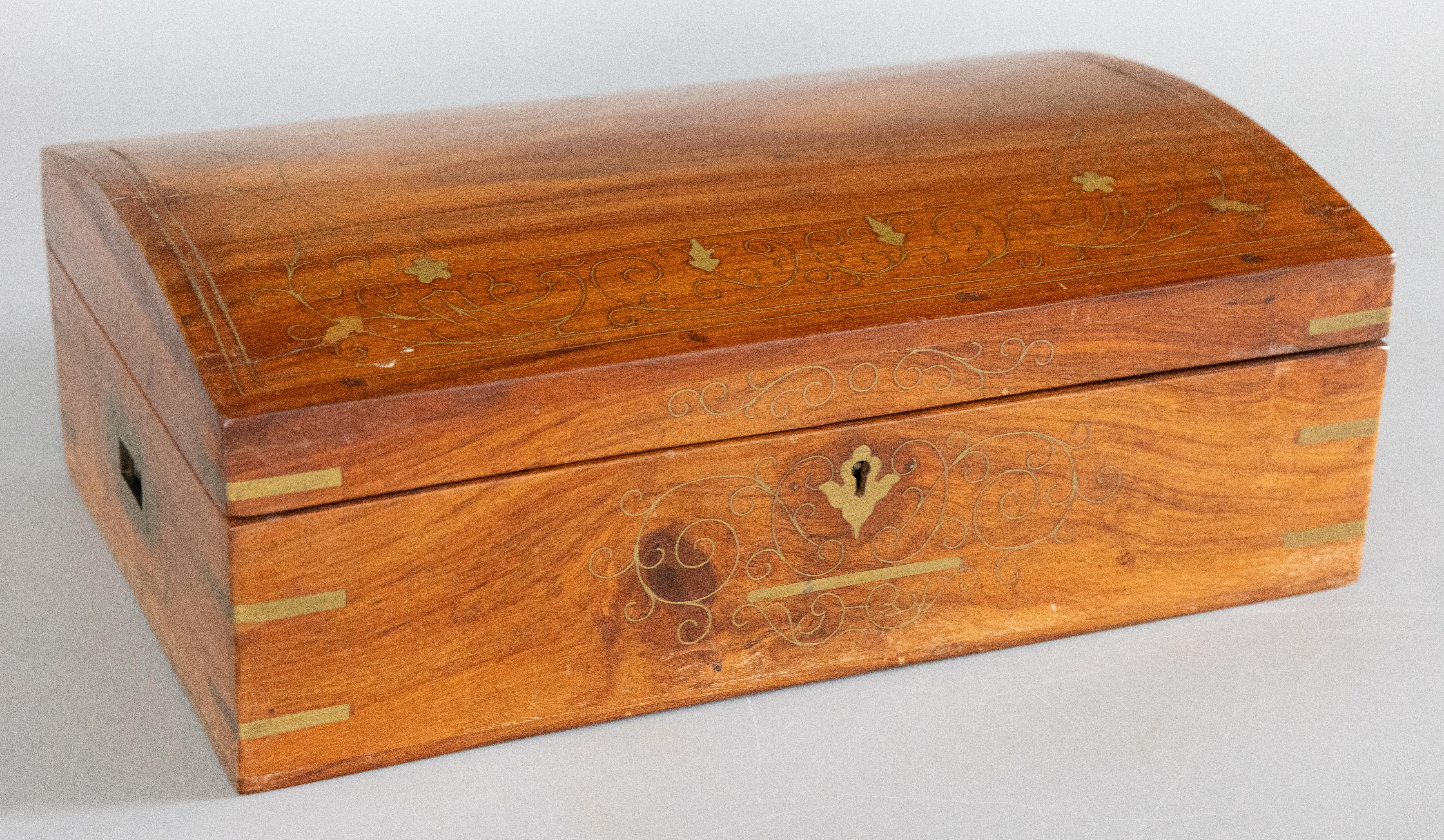 19th Century French Oak & Boulle Marquetry Jewelry Box, Lock & Key, circa 1880 For Sale 7
