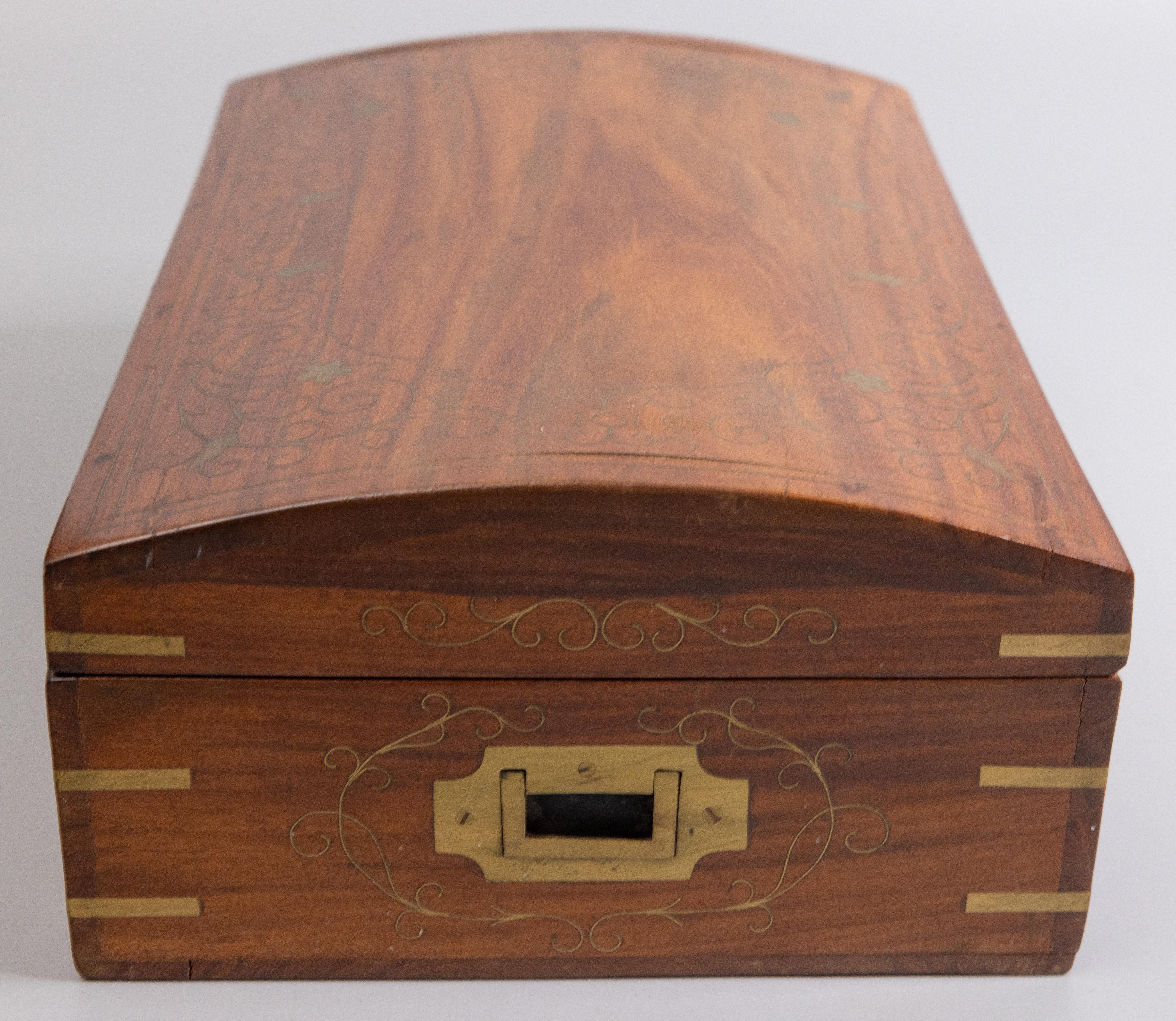 19th Century French Oak & Boulle Marquetry Jewelry Box, Lock & Key, circa 1880 For Sale 3