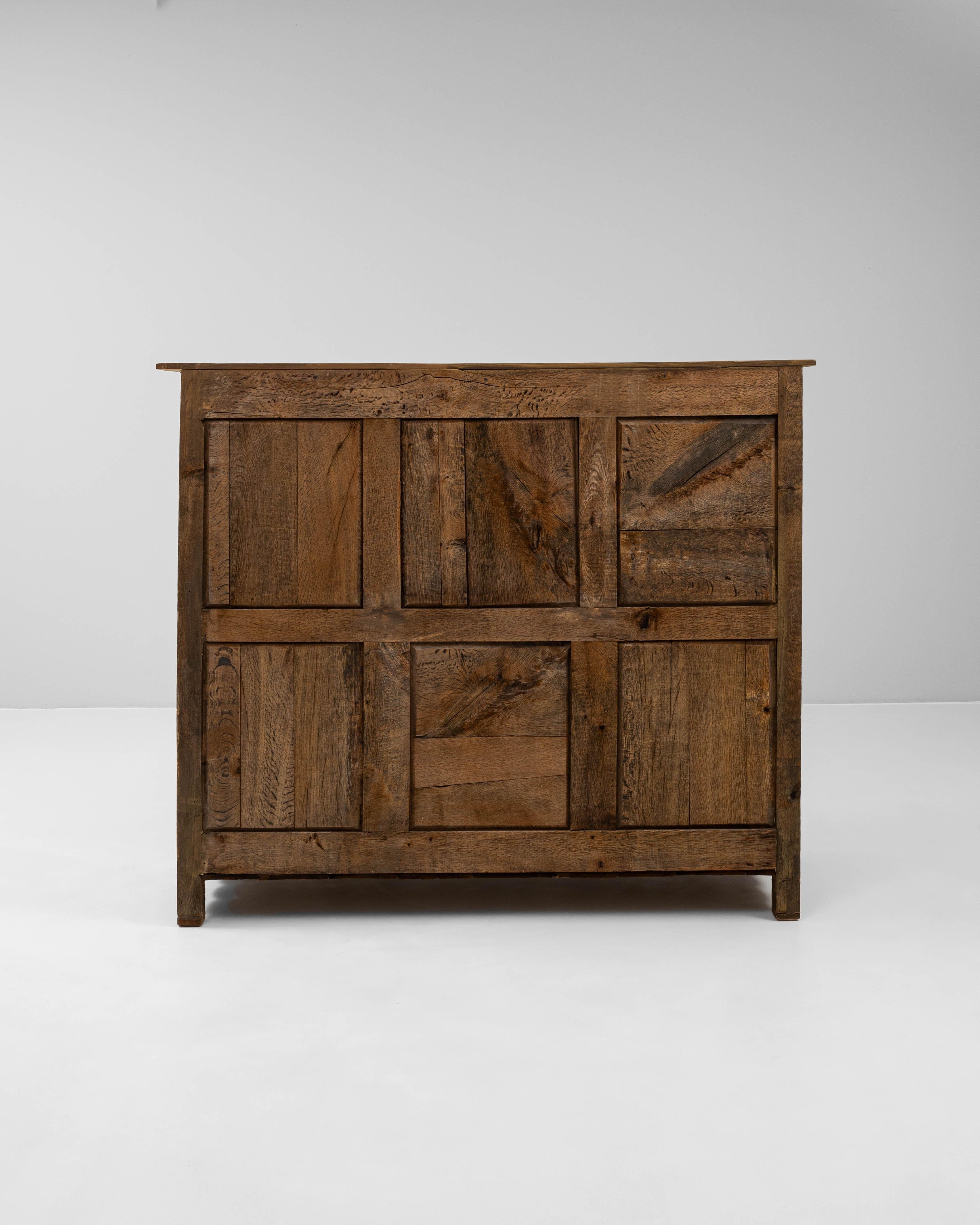 19th Century French Oak Buffet in vendita 7
