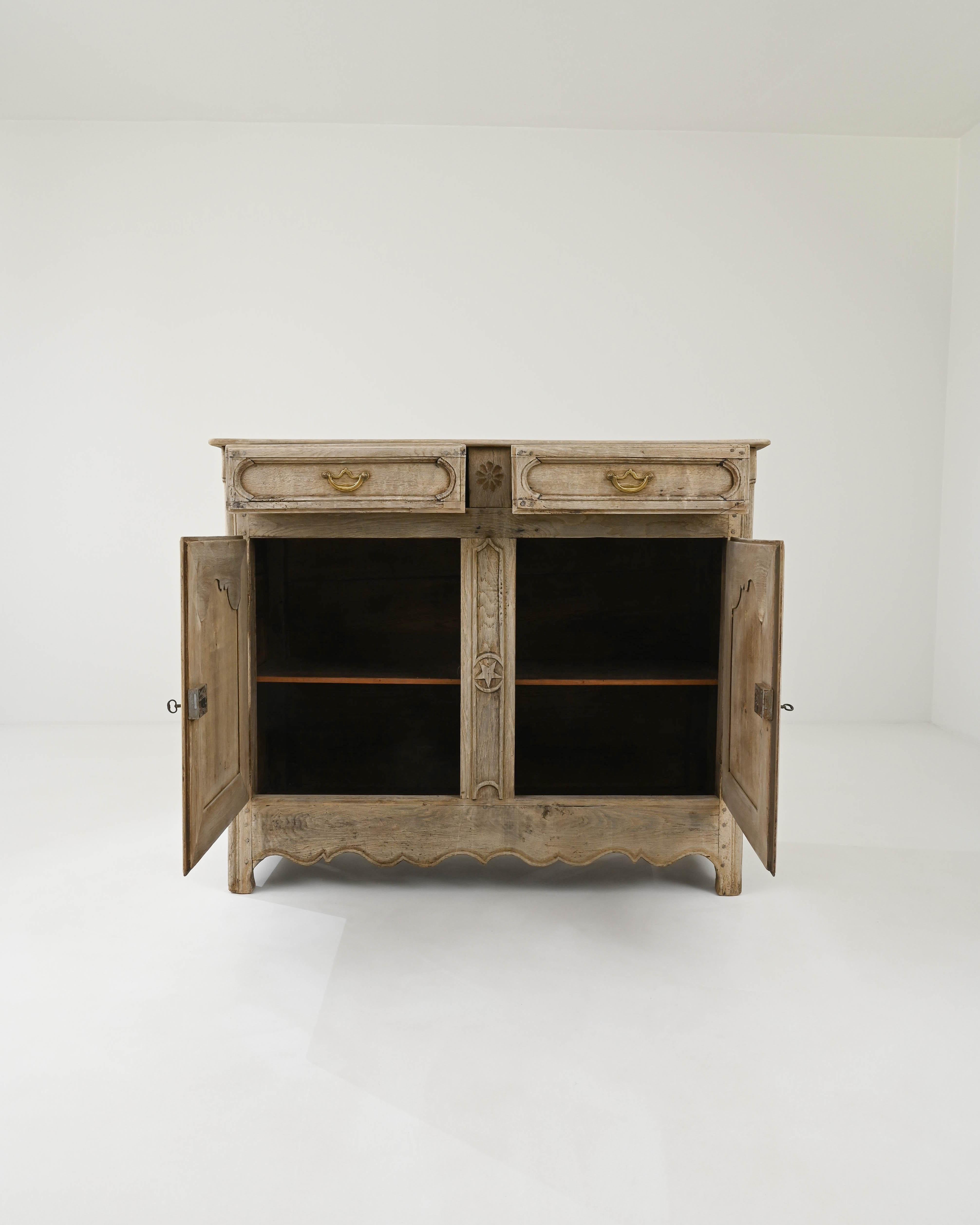 Bleached 19th Century French Oak Buffet For Sale