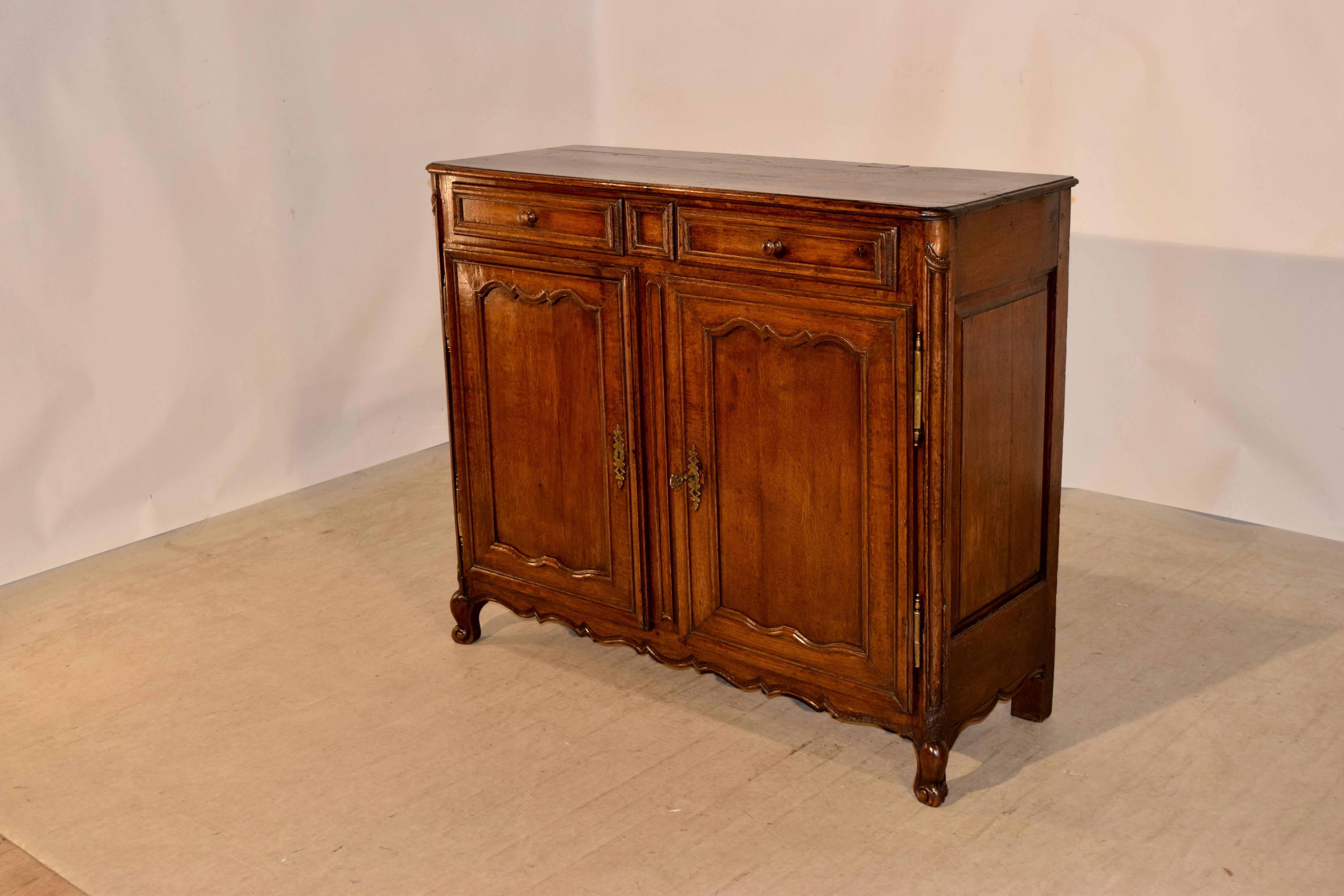 19th Century French Oak Buffet In Good Condition In High Point, NC