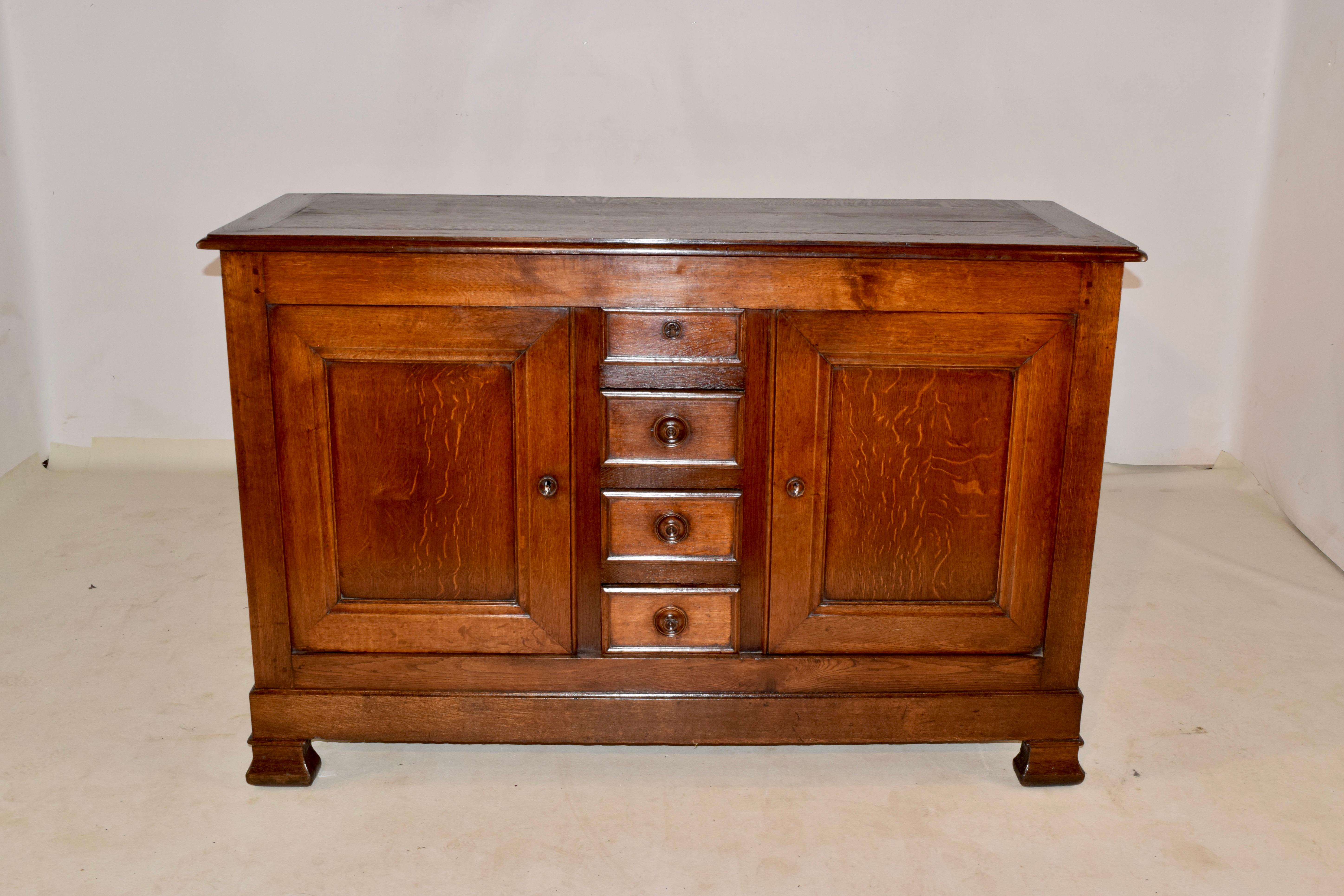 19th Century French Oak Buffet In Good Condition For Sale In High Point, NC
