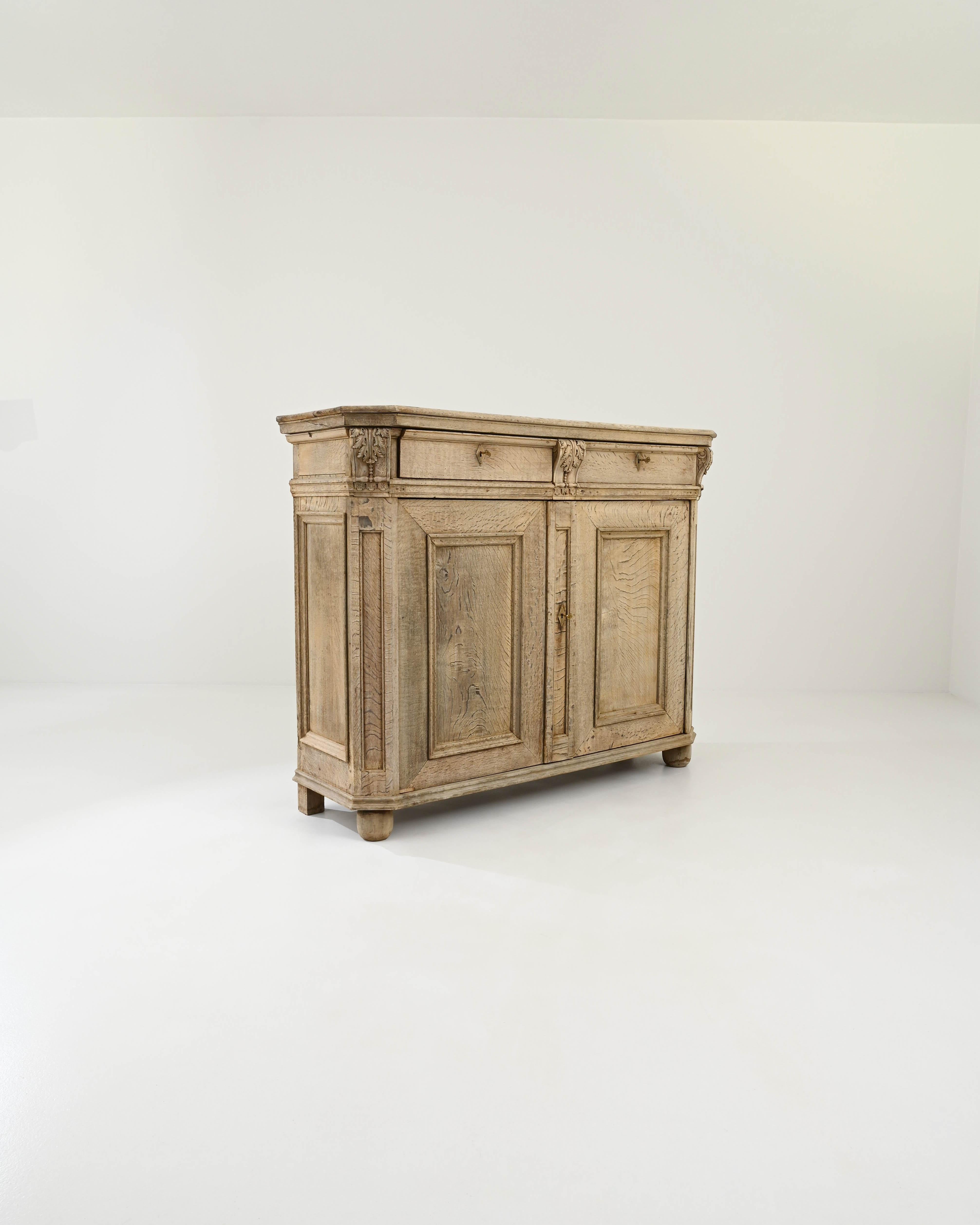 19th Century French Oak Buffet In Good Condition For Sale In High Point, NC