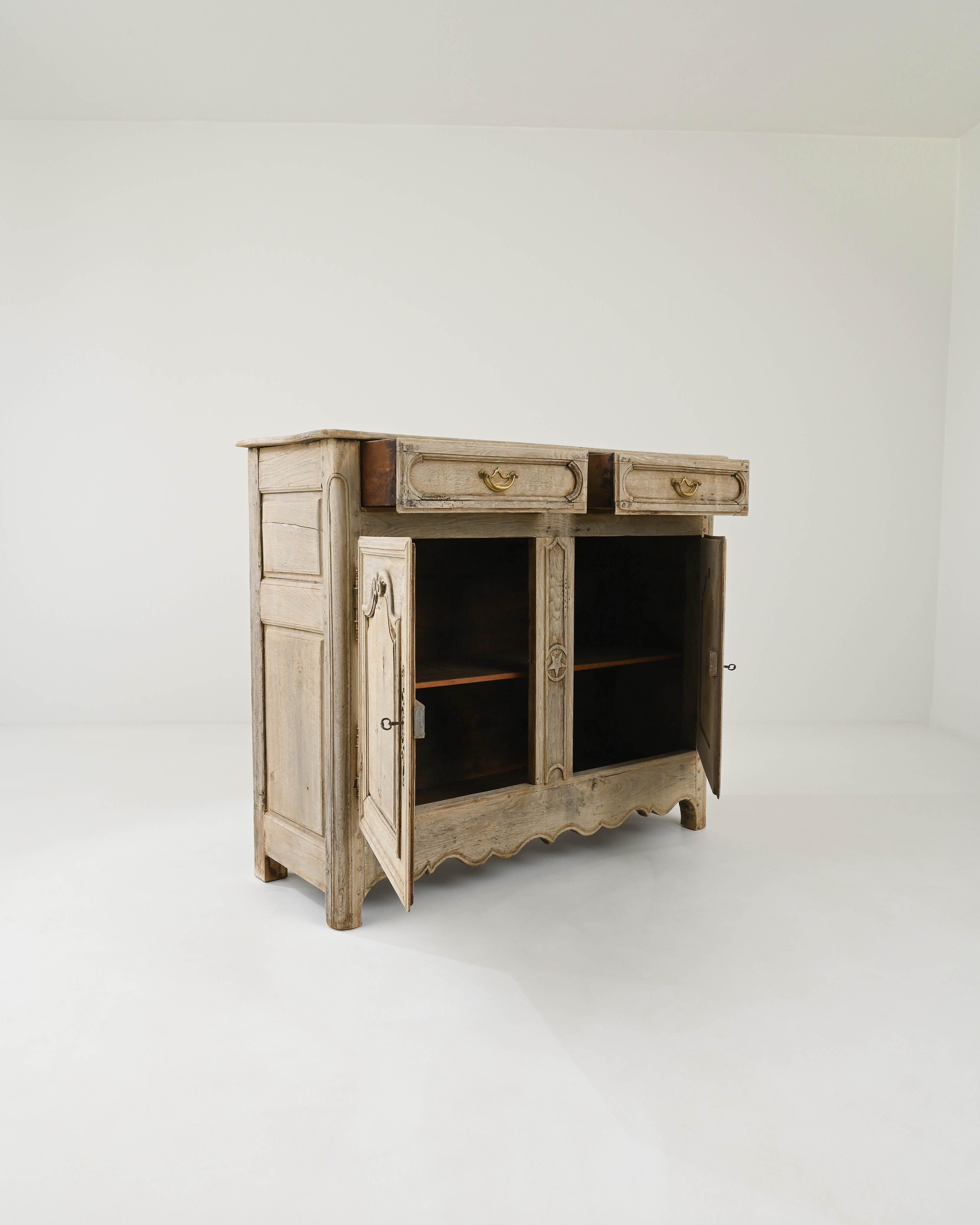 19th Century French Oak Buffet For Sale 2