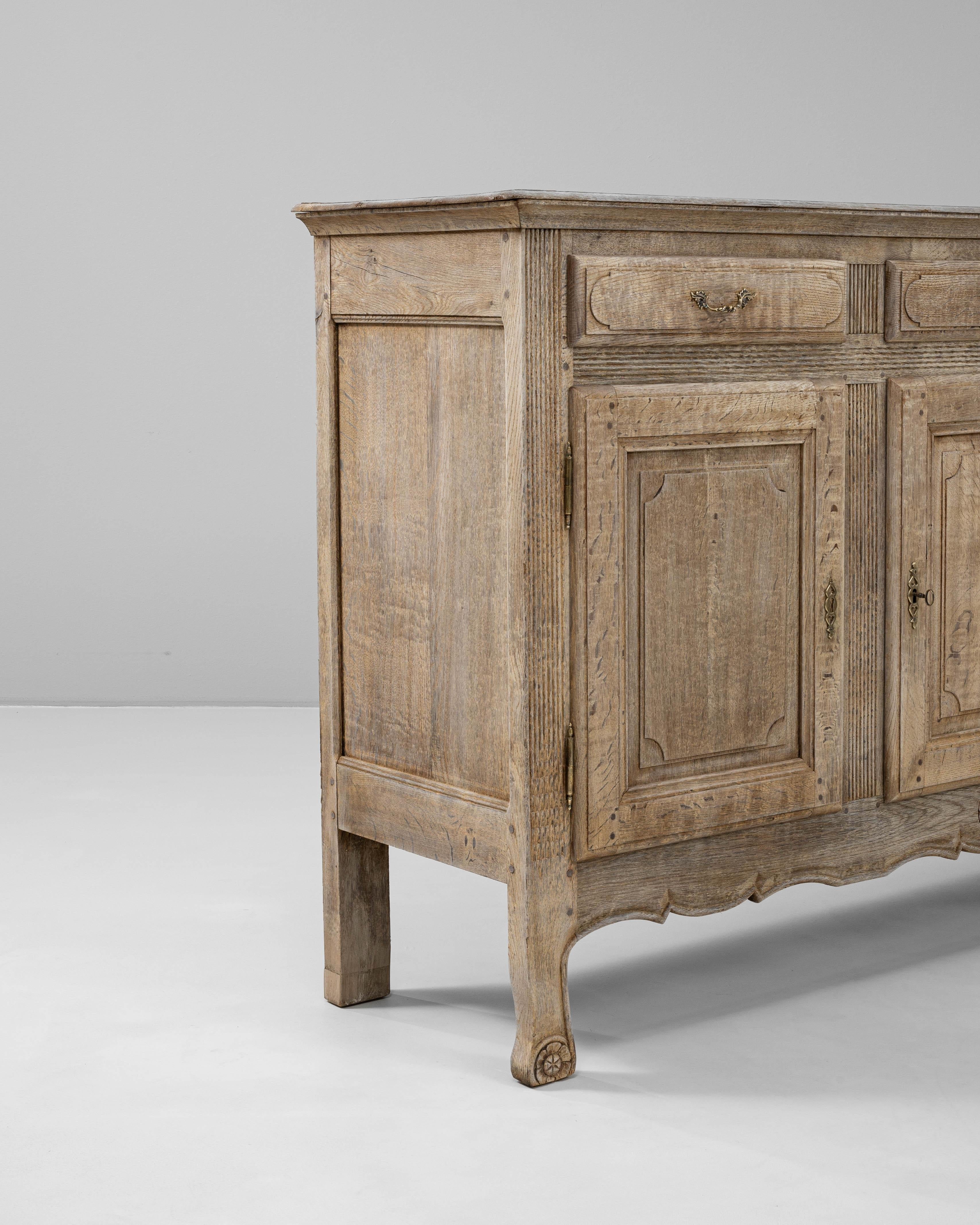 19th Century French Oak Buffet in vendita 3