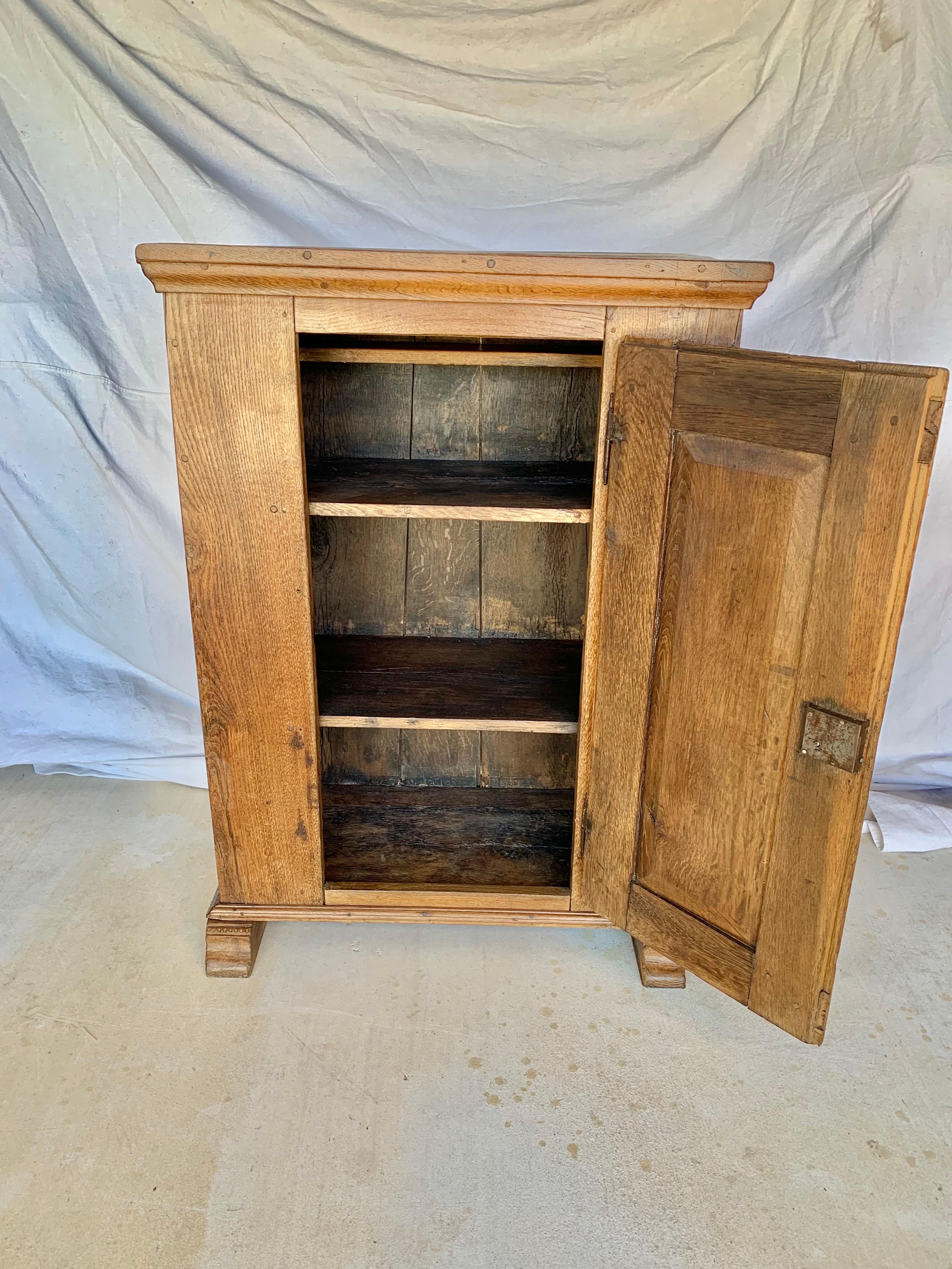 Cabinet de Confiture francese del XIX secolo in Oak in vendita 4