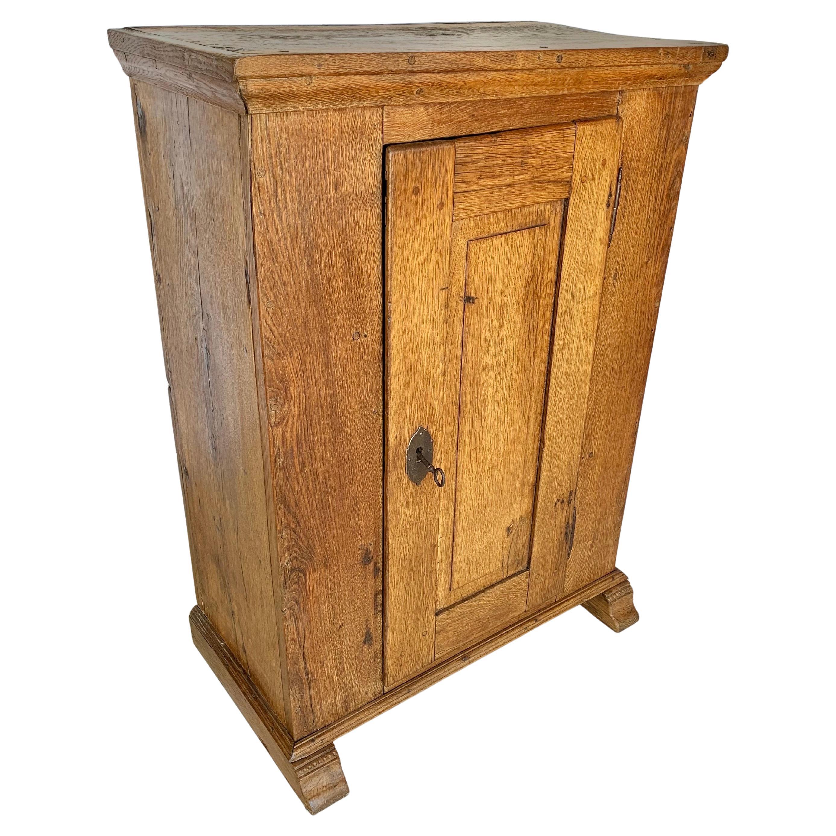 Armoire de confiture française du 19ème siècle