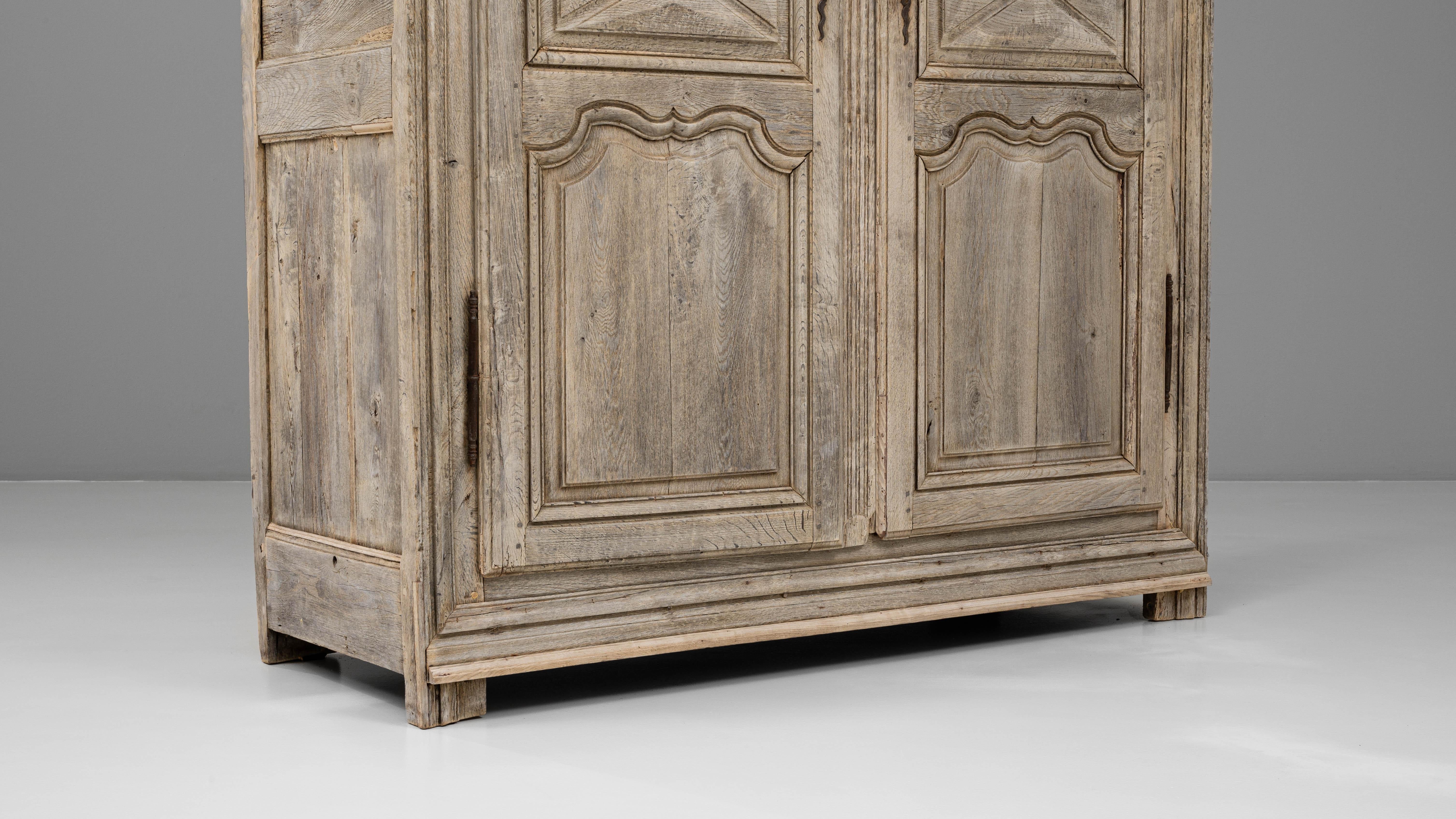Armadio francese del XIX secolo in Oak in vendita 5