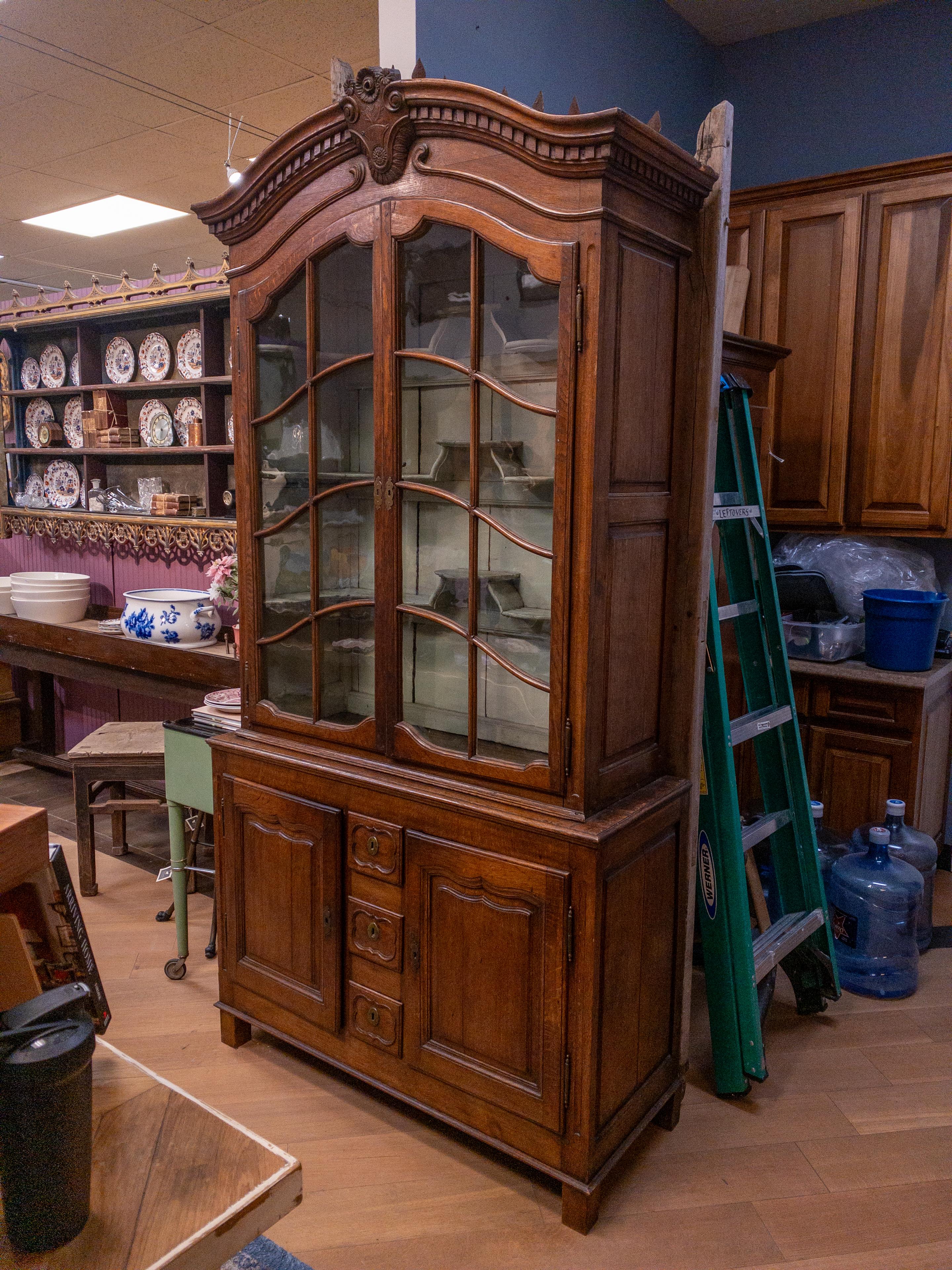 19th Century French Oak China Cabinet For Sale 11