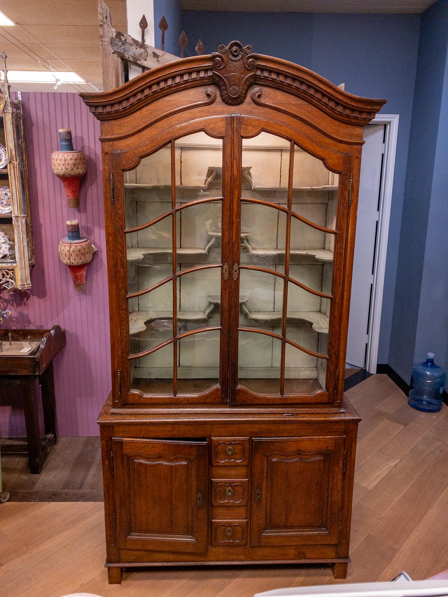 19th Century French Oak China Cabinet For Sale 3
