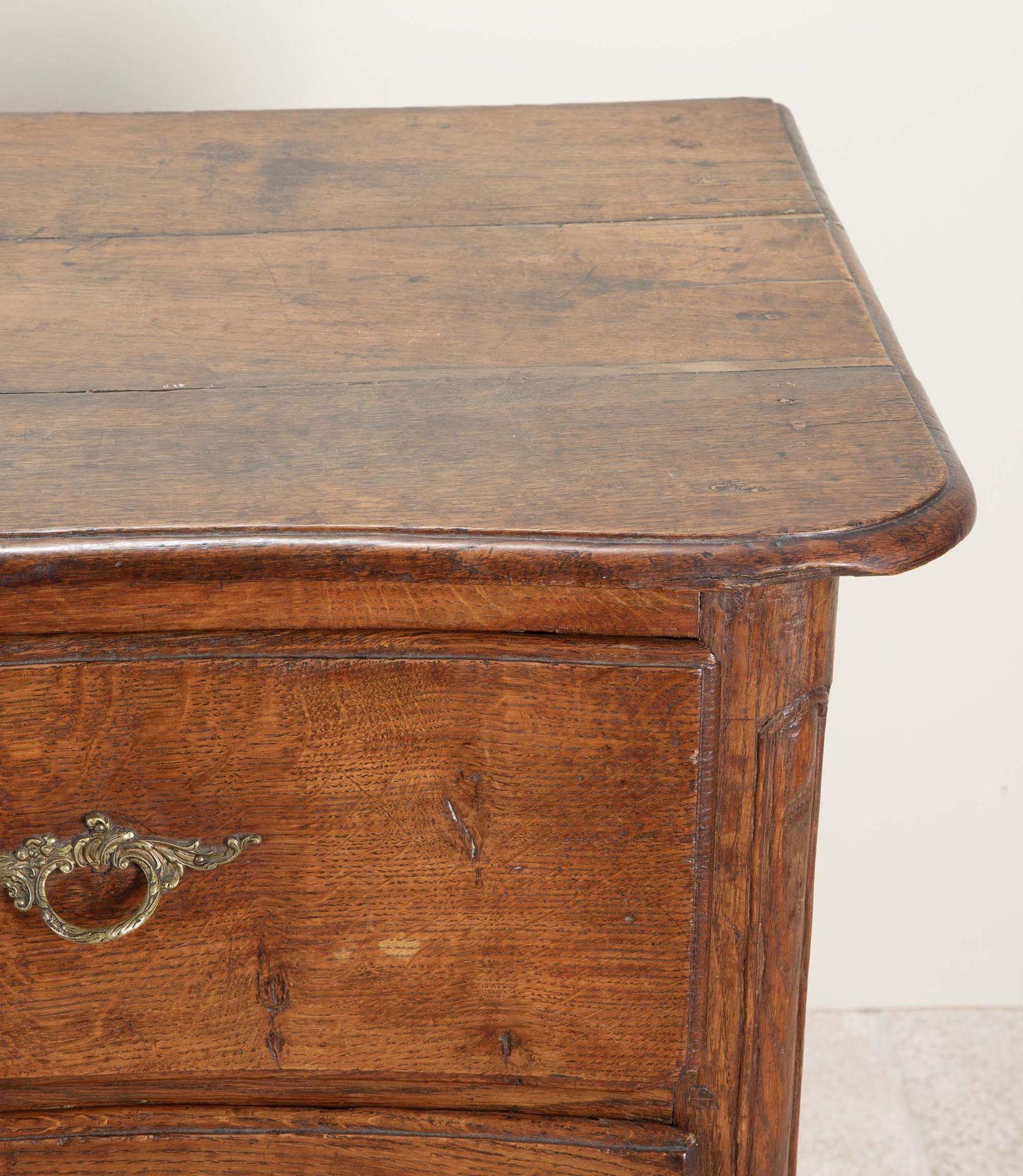 French Provincial 19th Century French Oak Commode For Sale