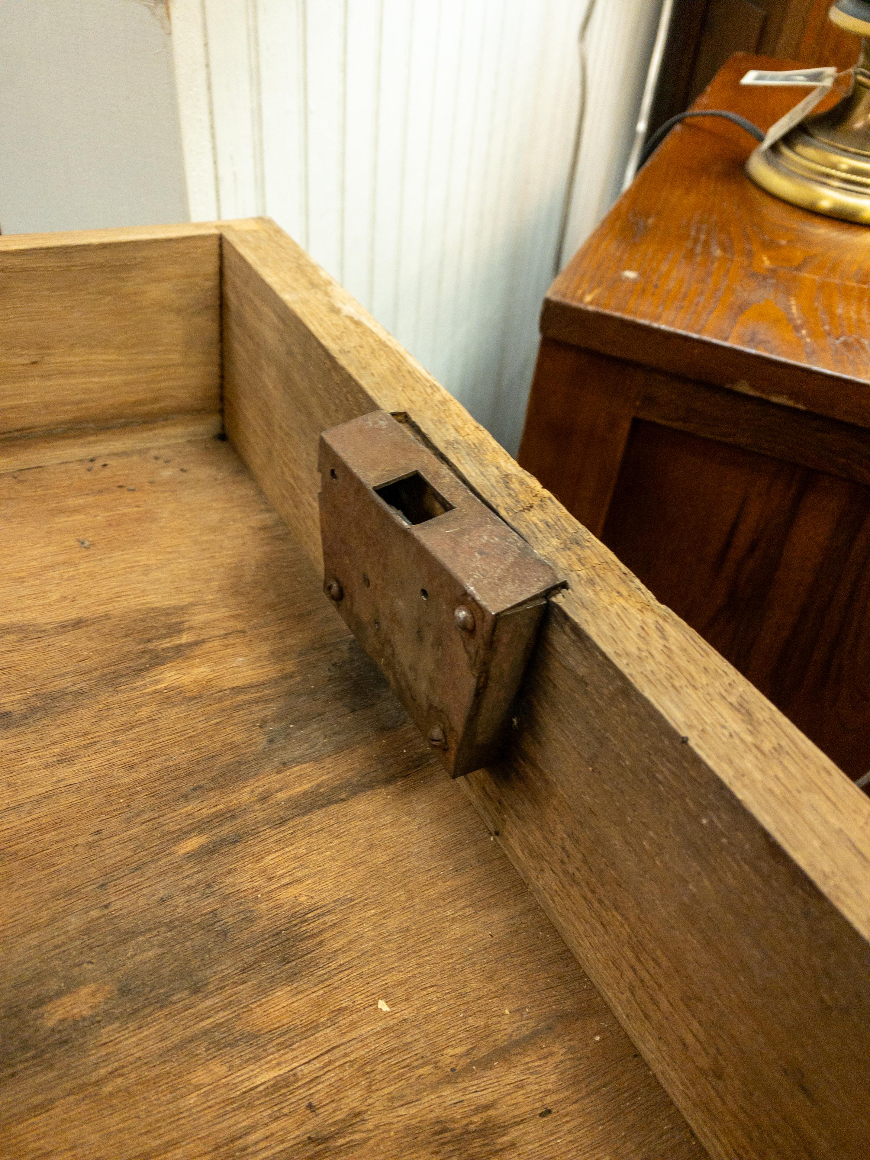 19th Century French Oak Counter For Sale 5