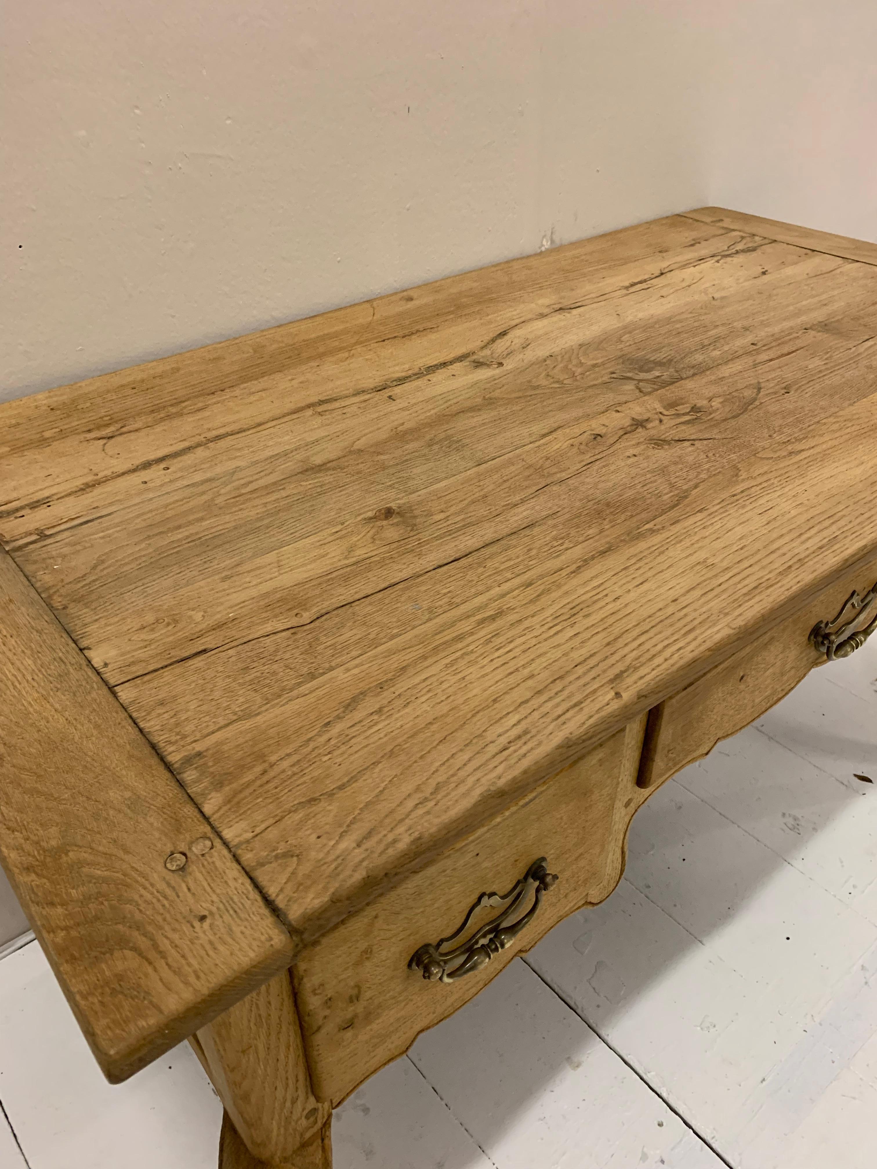 19th Century French Oak Desk For Sale 9