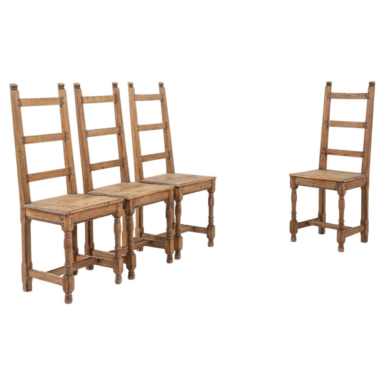 Chaises de salle à manger en Oak français du 19e siècle, ensemble de quatre chaises