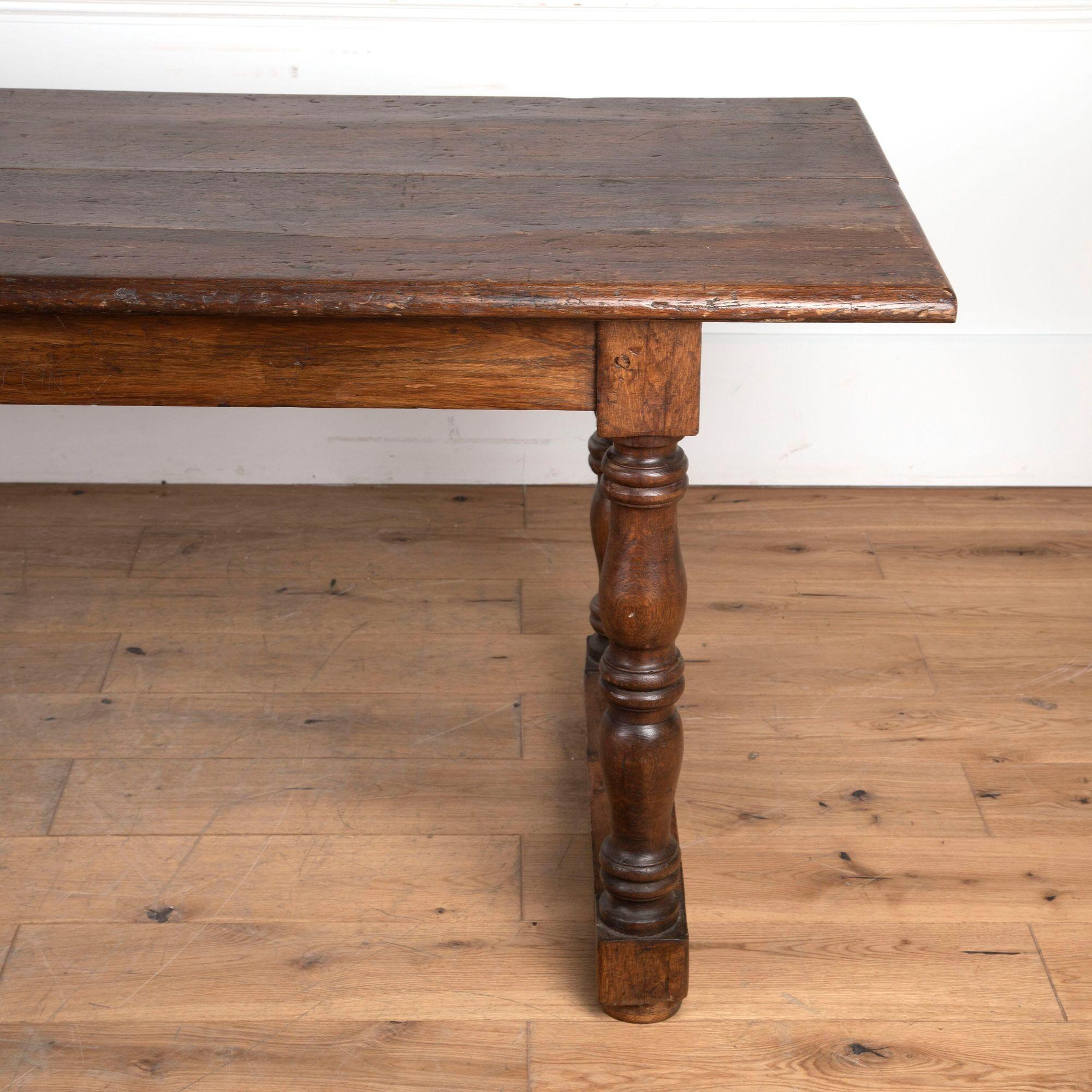 19th Century French Oak Dining Table In Good Condition In Gloucestershire, GB