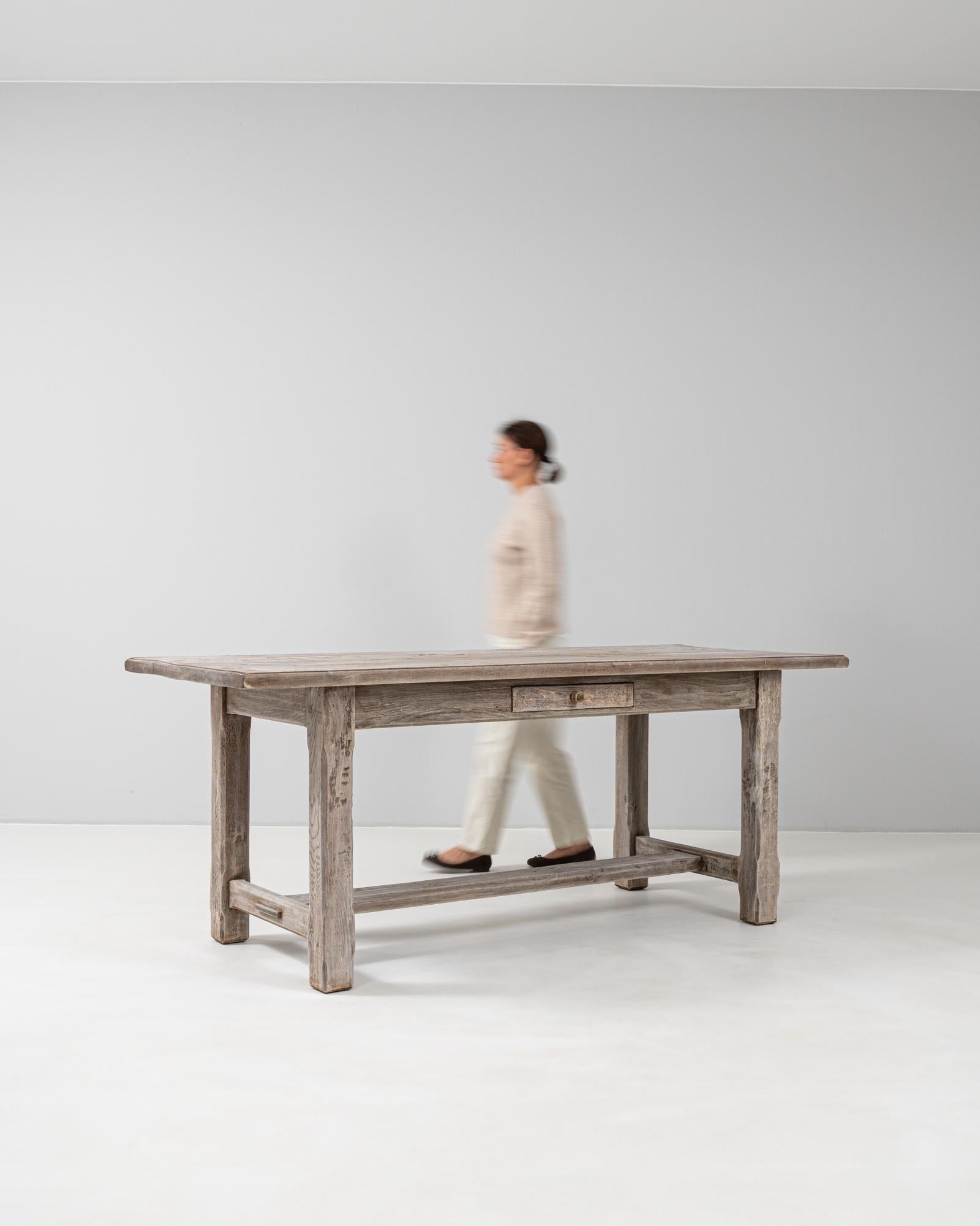 19th Century French Oak Dining Table For Sale 2