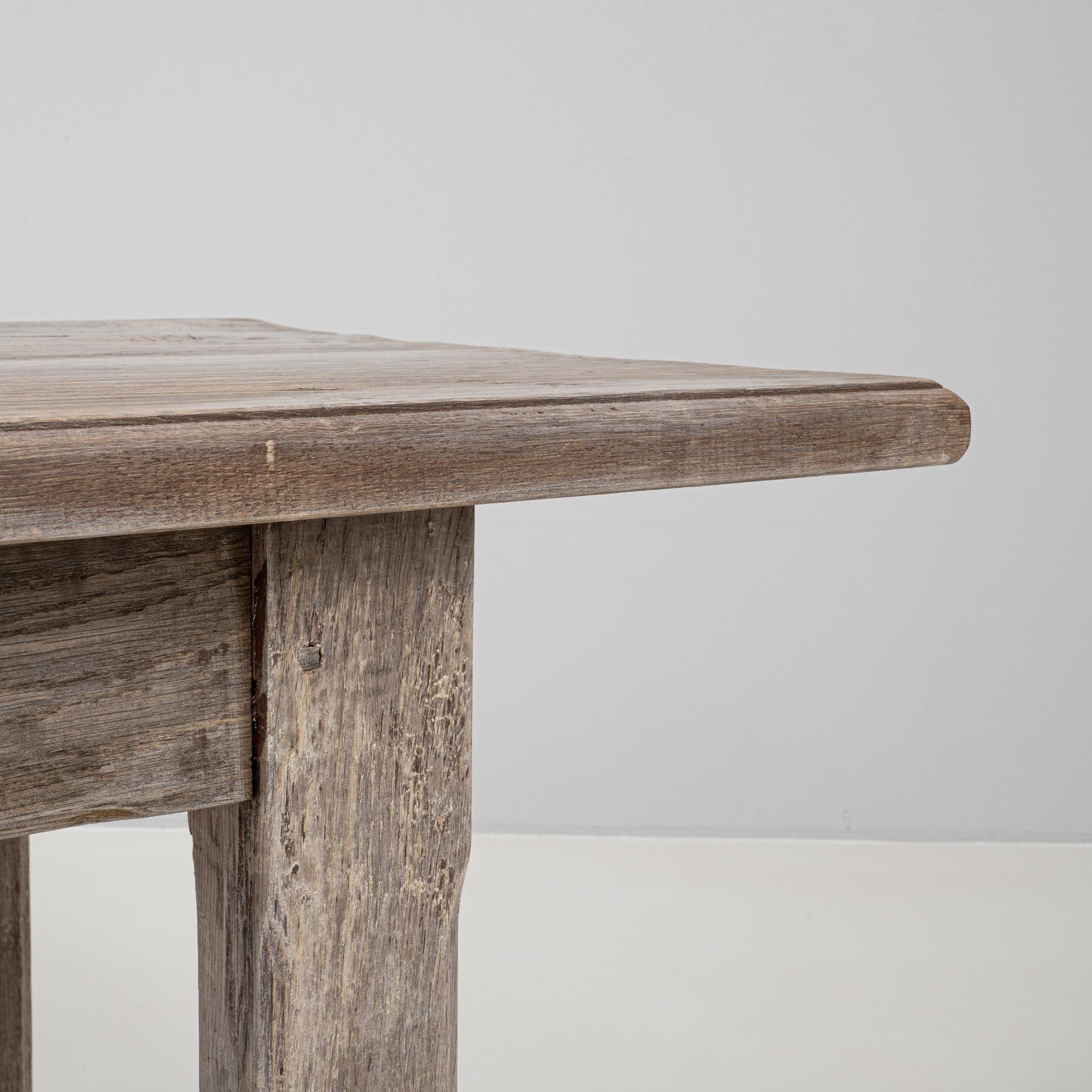 19th Century French Oak Dining Table For Sale 5