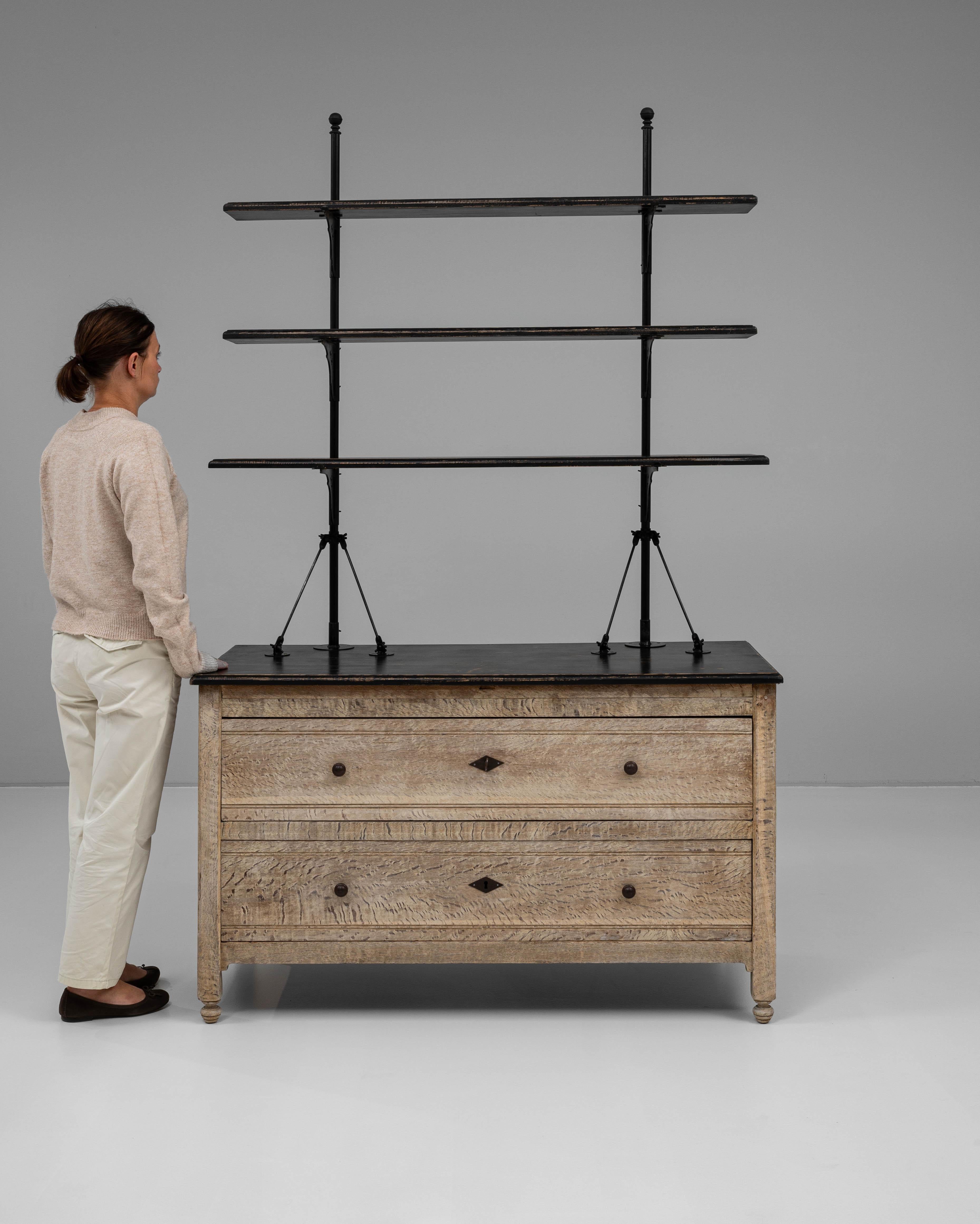 19th Century French Oak Display Cabinet For Sale 1