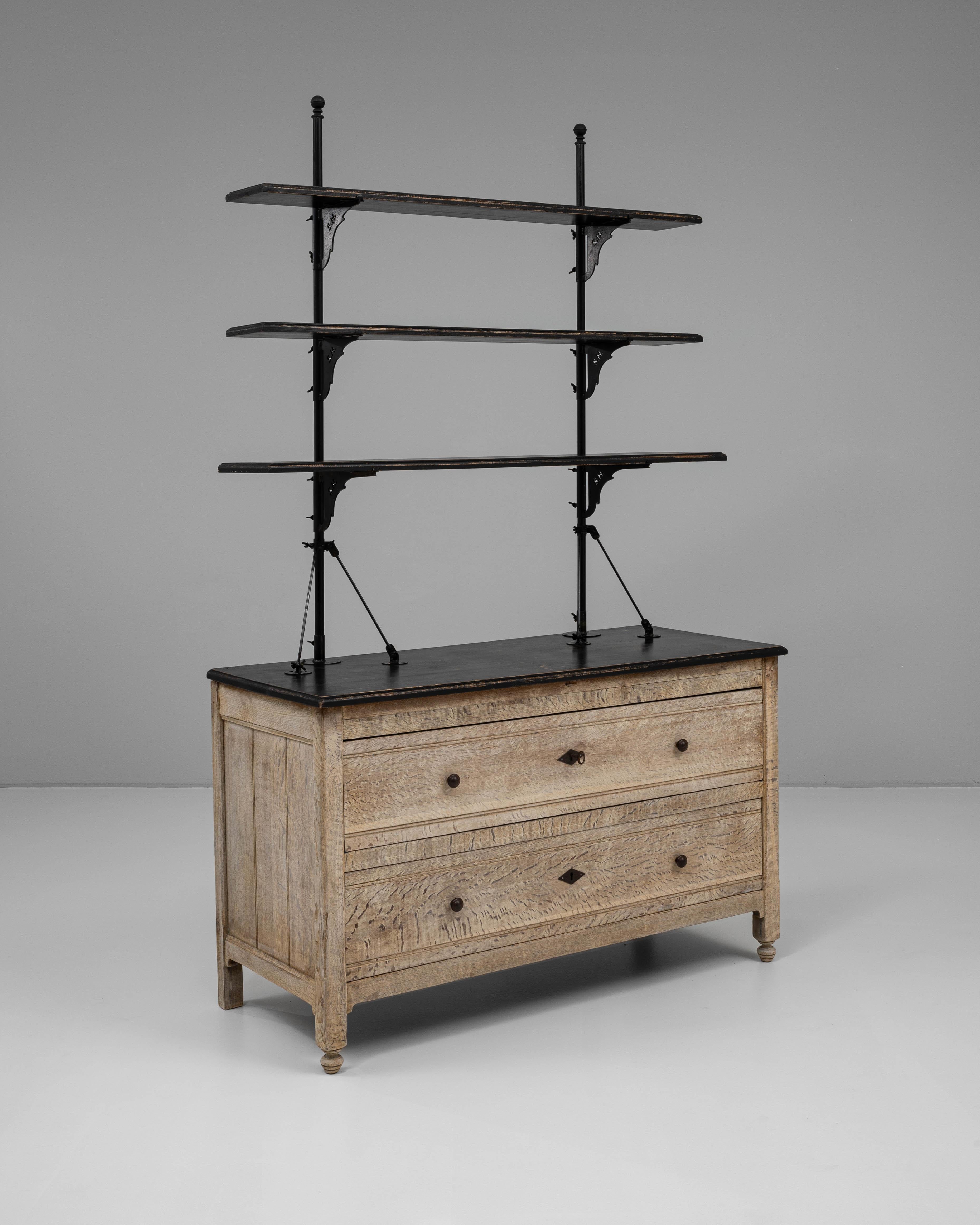 19th Century French Oak Display Cabinet For Sale 2
