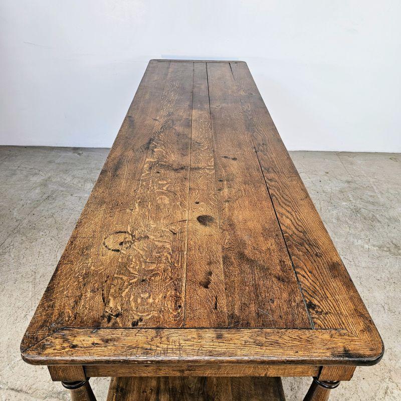 Fait main Table de drapier en chêne français du XIXe siècle en vente