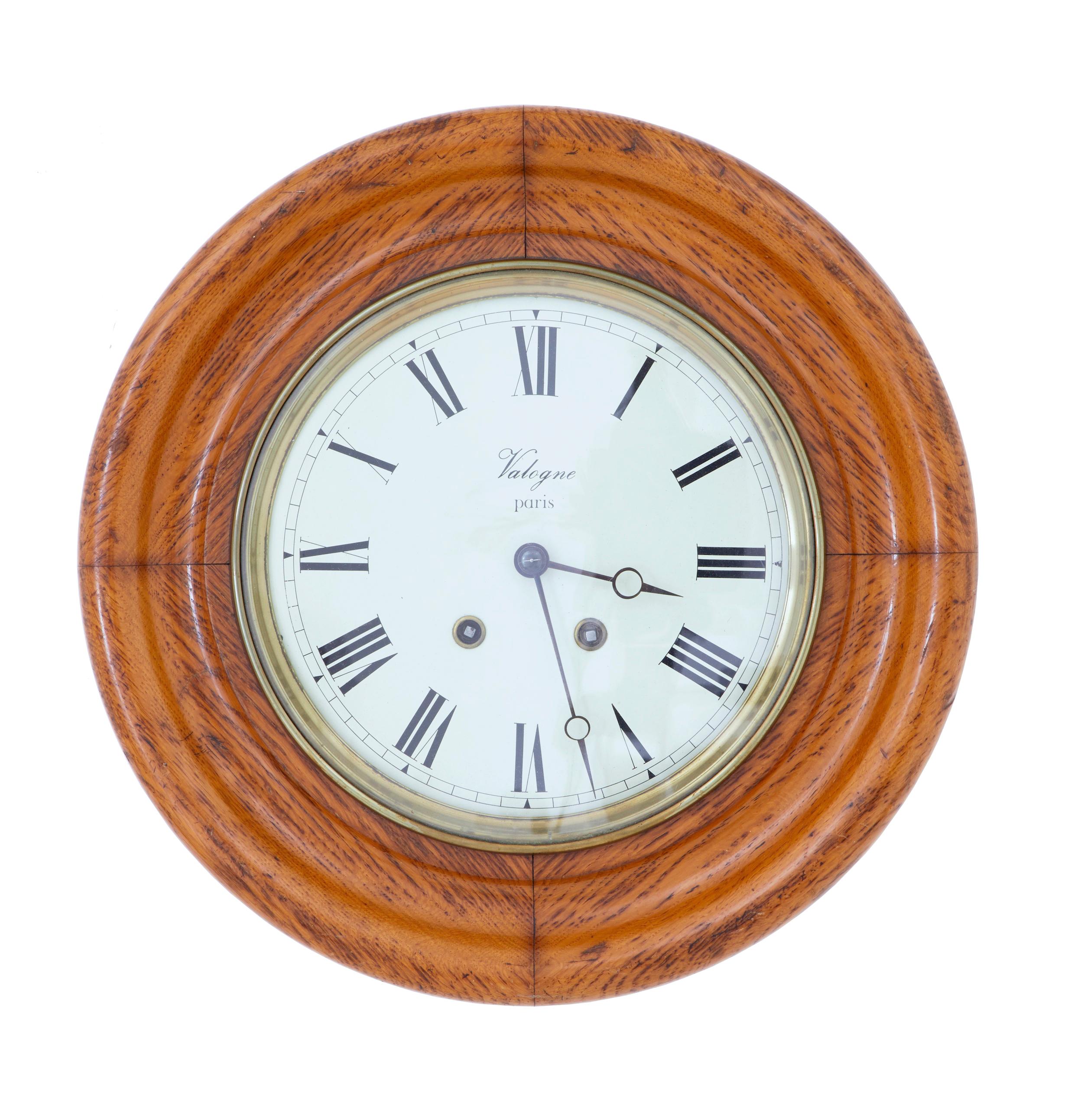 19th century French oak Japy Freres wall clock valogne, Paris, circa 1890.

Solid oak case, white enamel dial with roman numerals with the Parisian superb of Paris on the dial. Fitted with a stamped japy freres movement.

Glazed door with brass