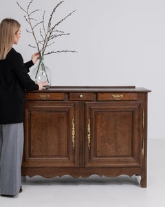 19th Century French Oak Louis XV Buffet in Original Patina
