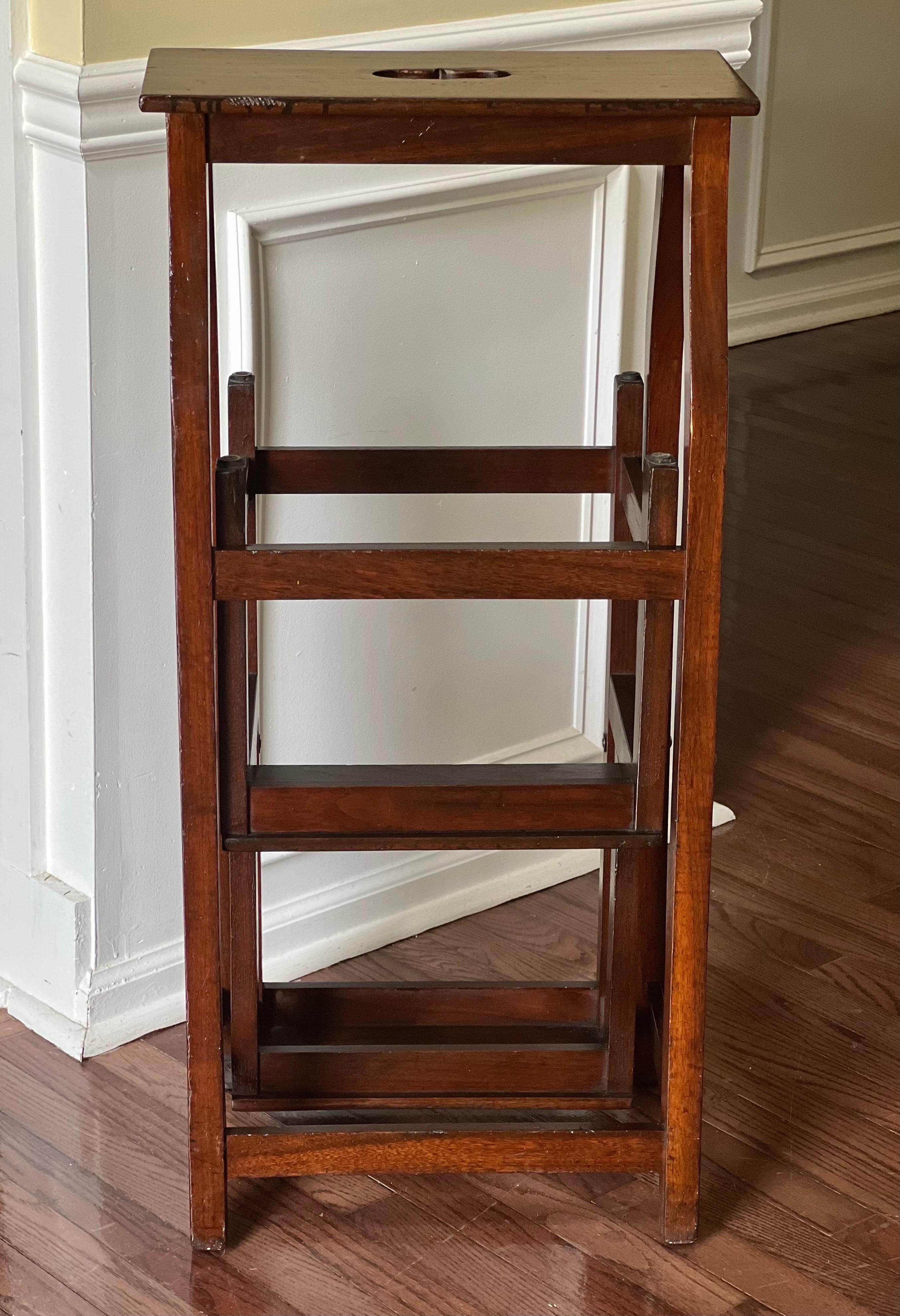 19th Century French Oak Metamorphic Folding Library Ladder or Step Stool 4