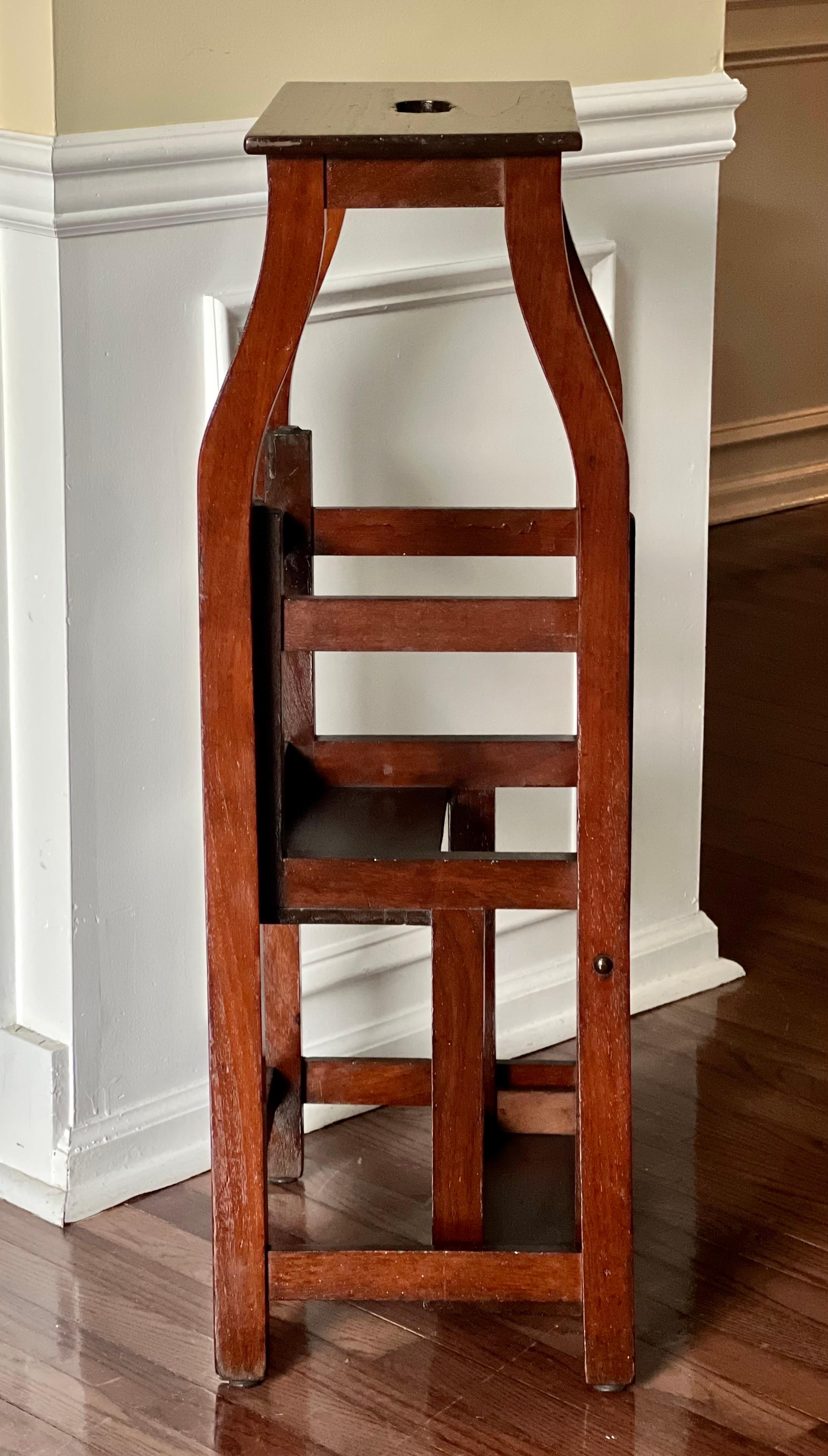 Arts and Crafts 19th Century French Oak Metamorphic Folding Library Ladder or Step Stool