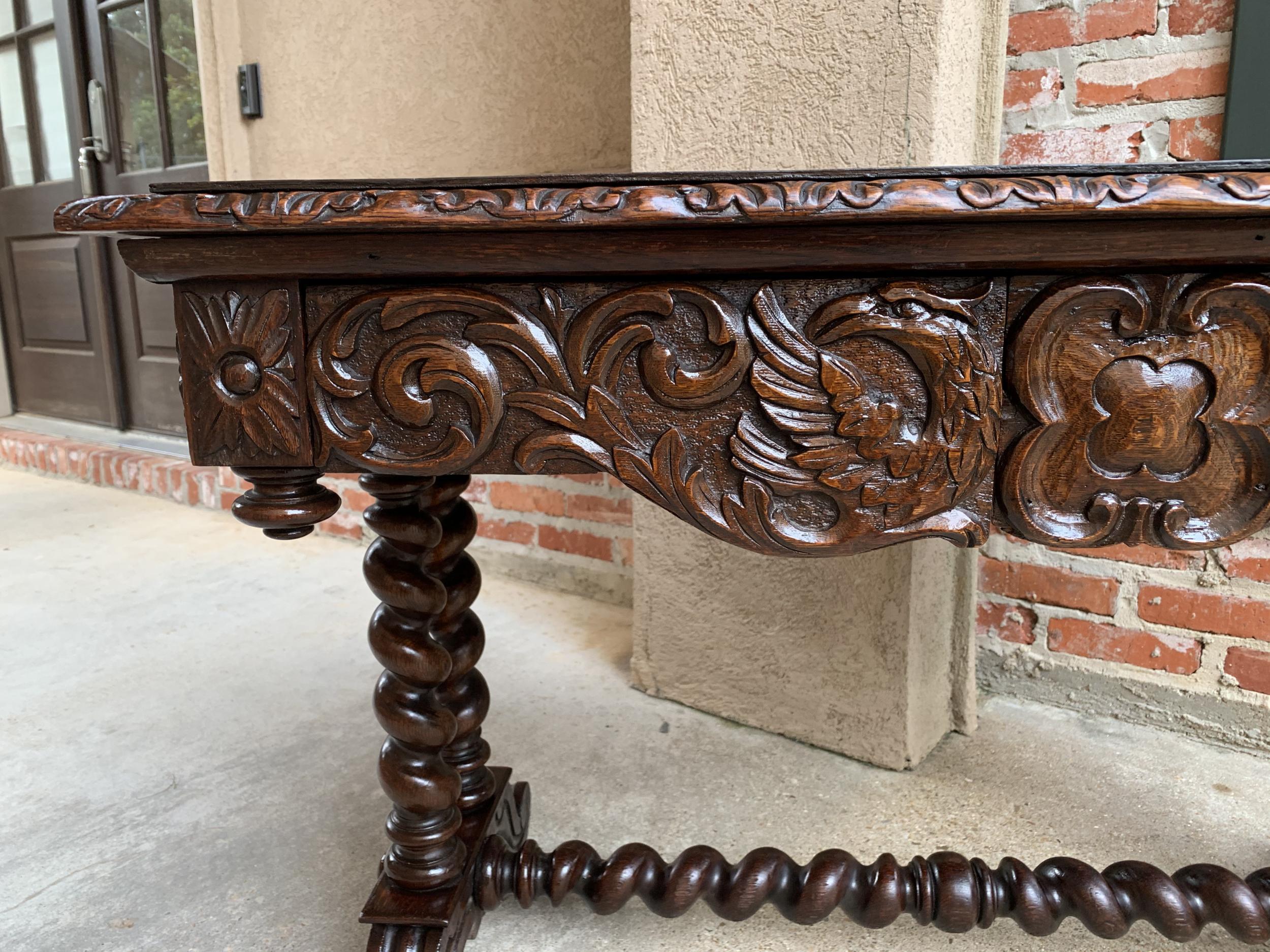 Ancienne table console de bibliothèque en chêne français style Louis XIII à torsion d'orge en vente 6