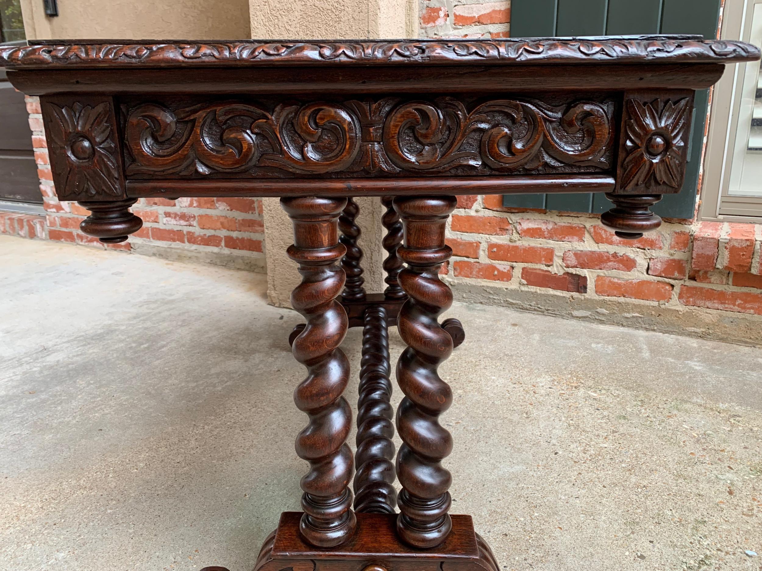 Ancienne table console de bibliothèque en chêne français style Louis XIII à torsion d'orge en vente 1