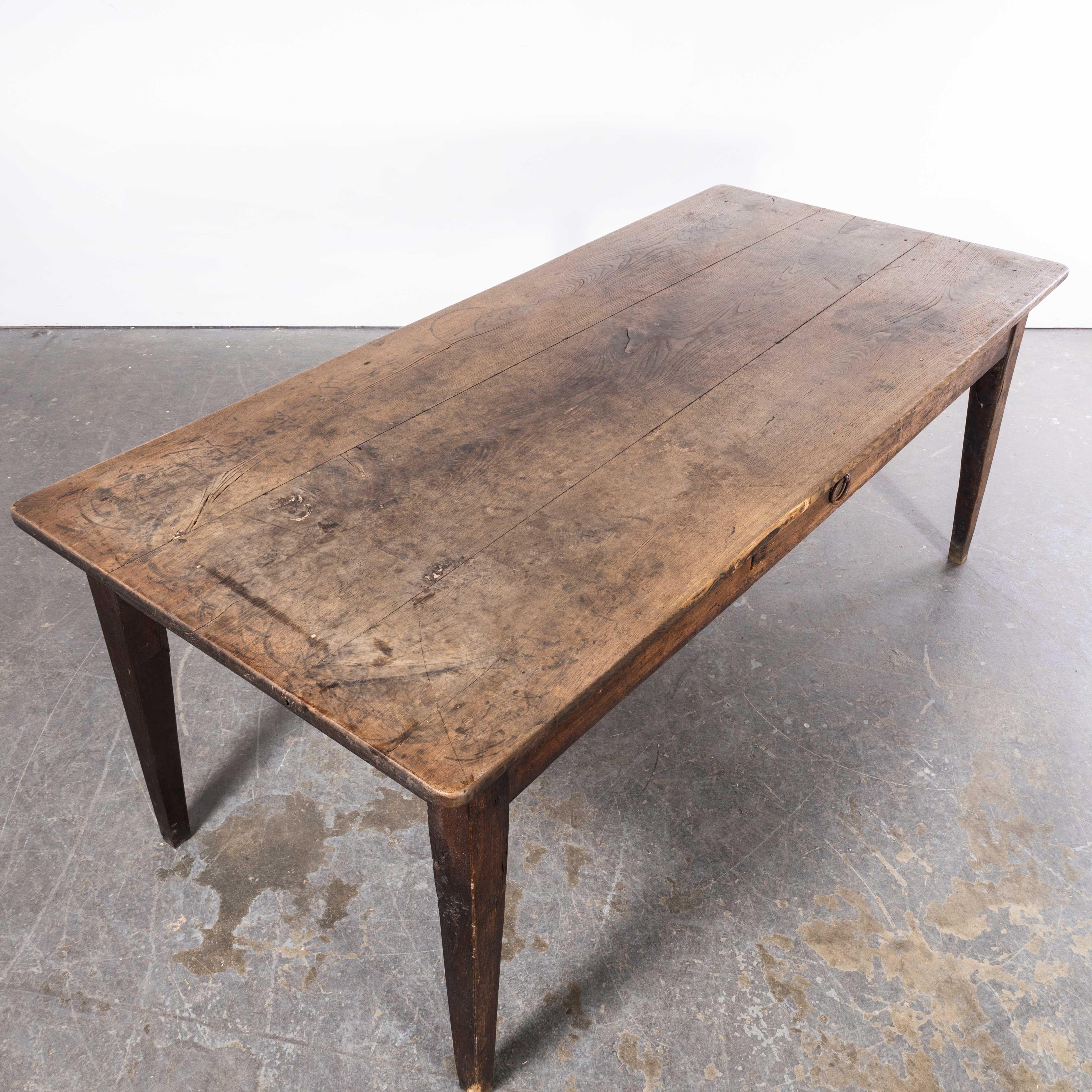 19th Century French Oak Rectangular Farmhouse Dining Table - Three Plank In Good Condition In Hook, Hampshire