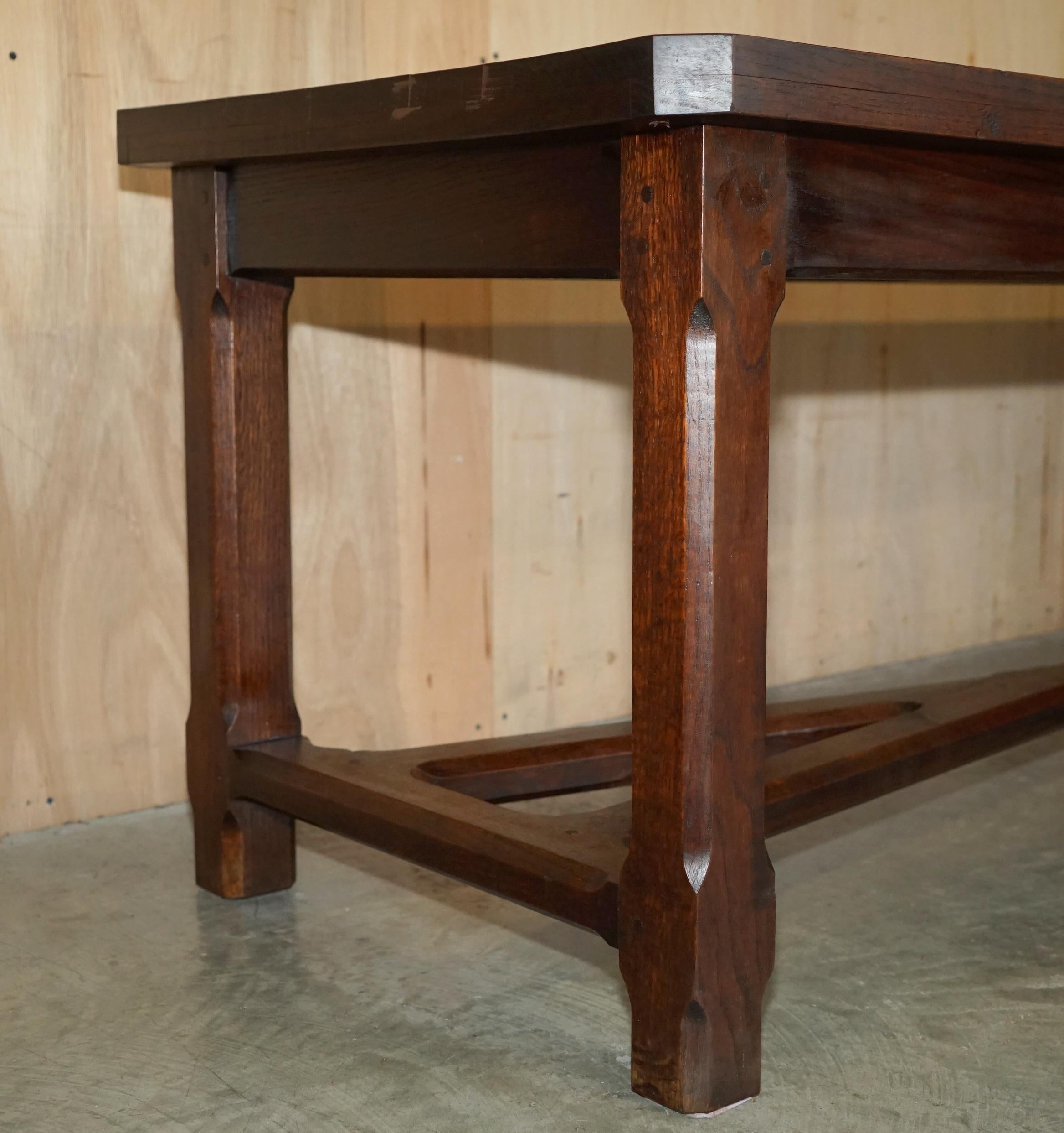 Hand-Crafted 19TH CENTURY FRENCH OAK REFECTORY HAYRAKE DiNING TABLE WITH STUNNING BASE For Sale