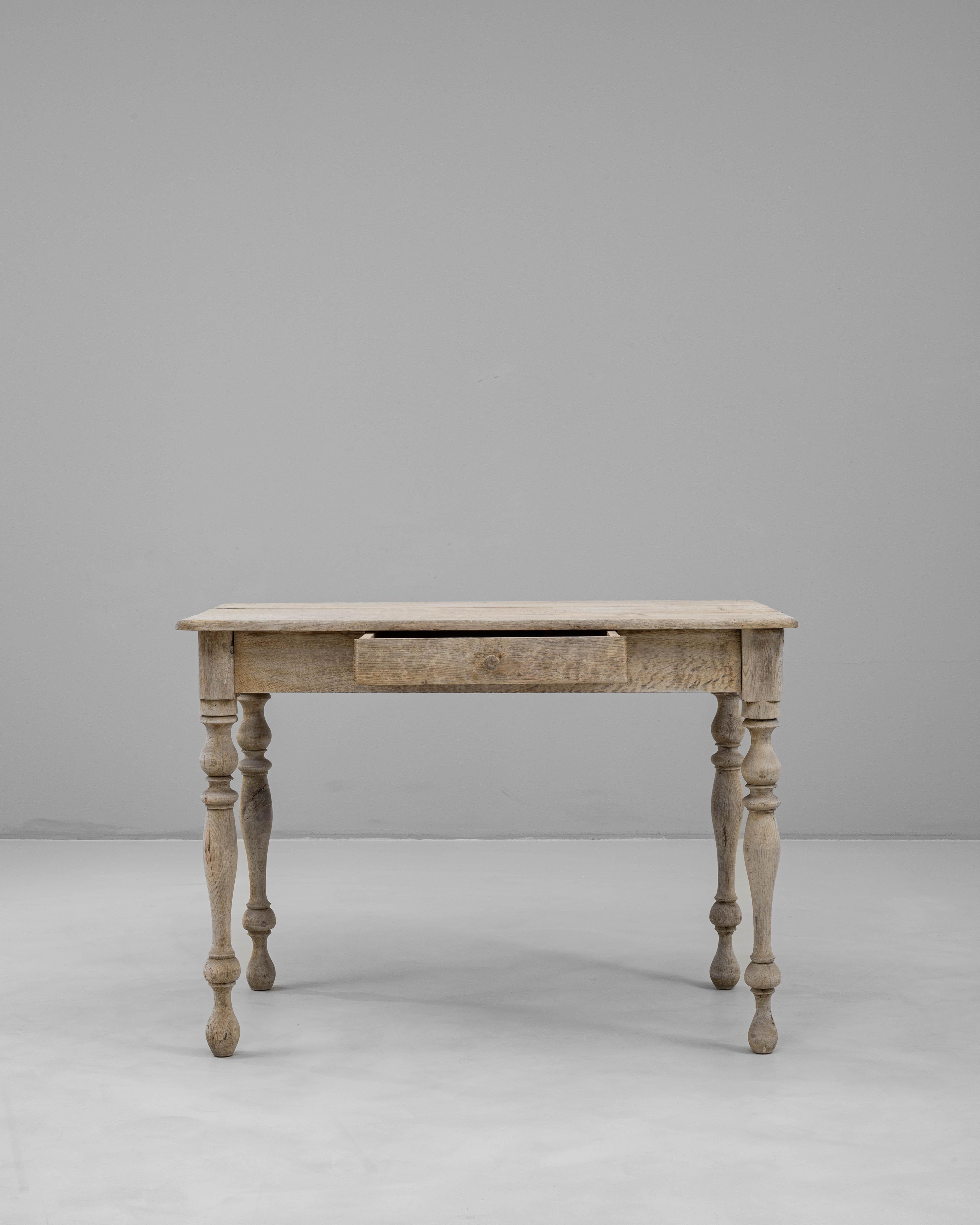 19th Century French Oak Side Table In Good Condition For Sale In High Point, NC