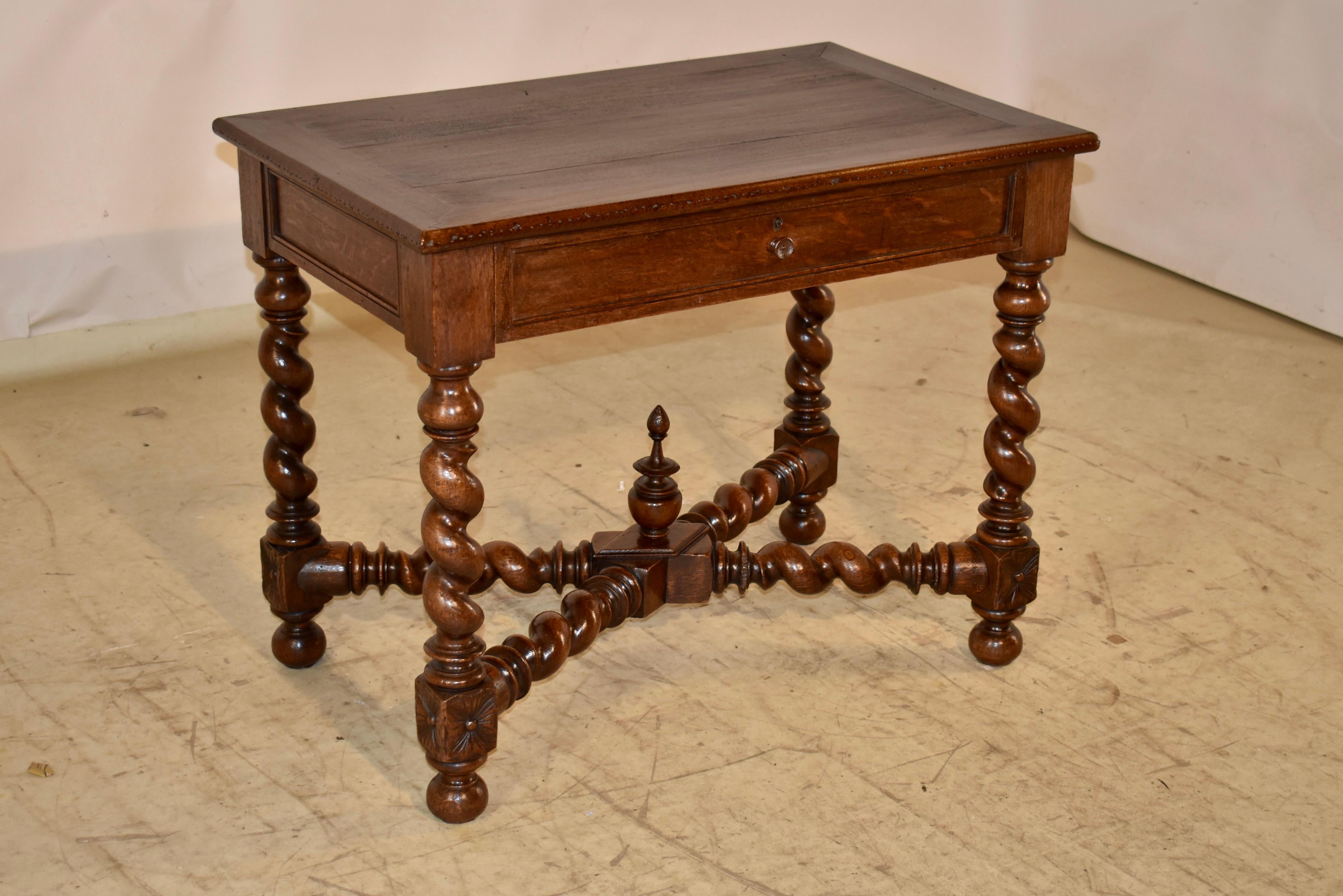 Mesa auxiliar francesa de roble del siglo XIX Francés en venta