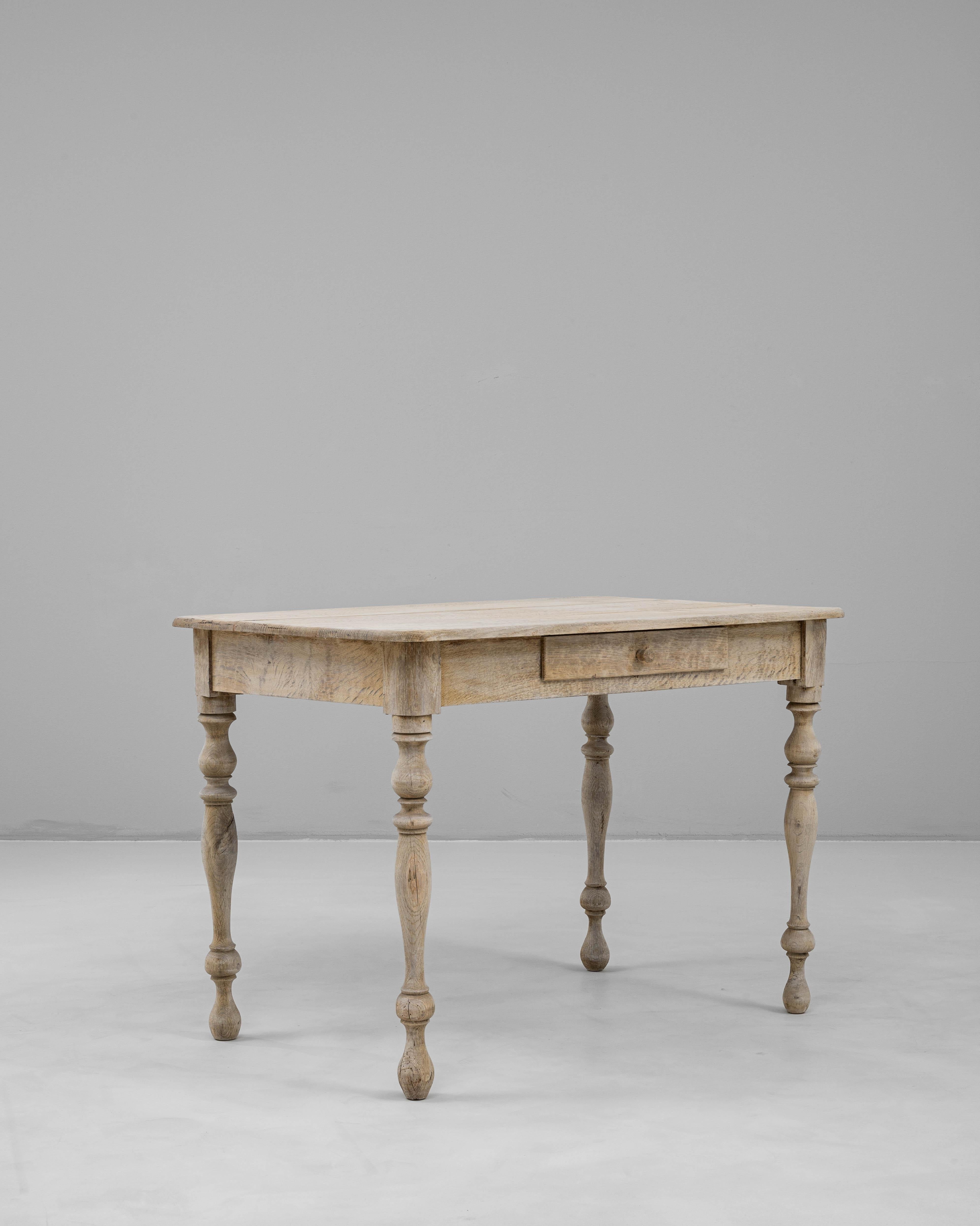 19th Century French Oak Side Table For Sale 2