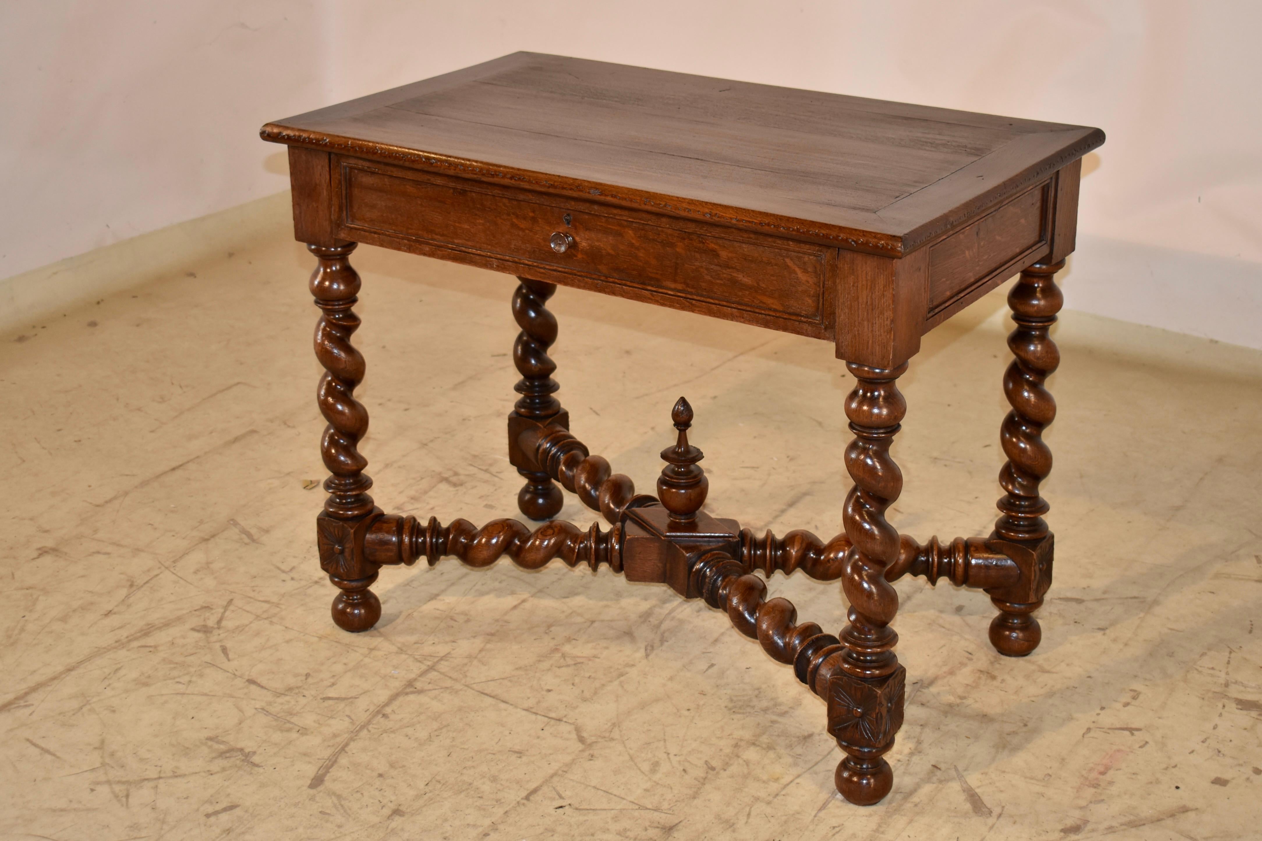 Mesa auxiliar francesa de roble del siglo XIX Transformado en venta