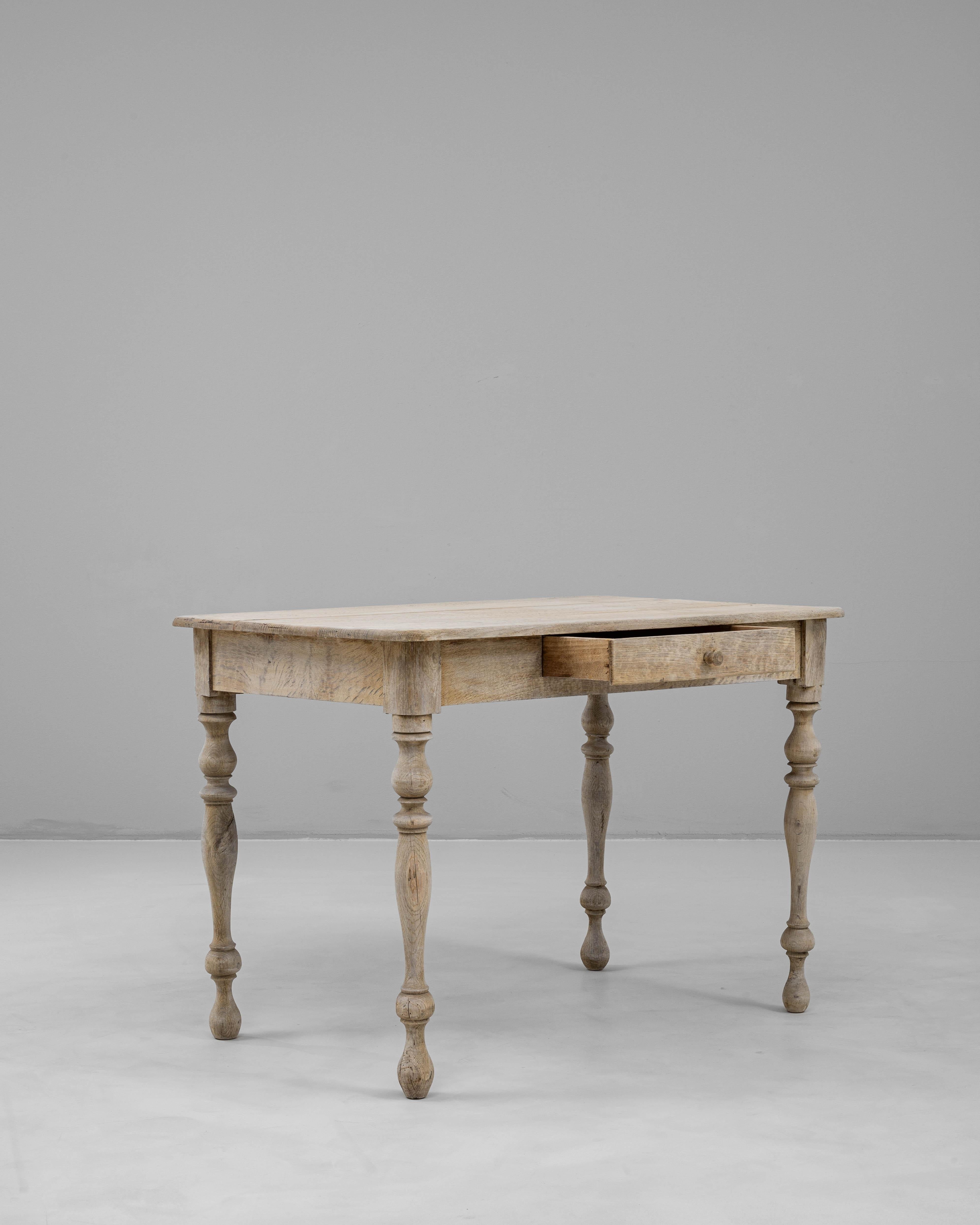 19th Century French Oak Side Table For Sale 3
