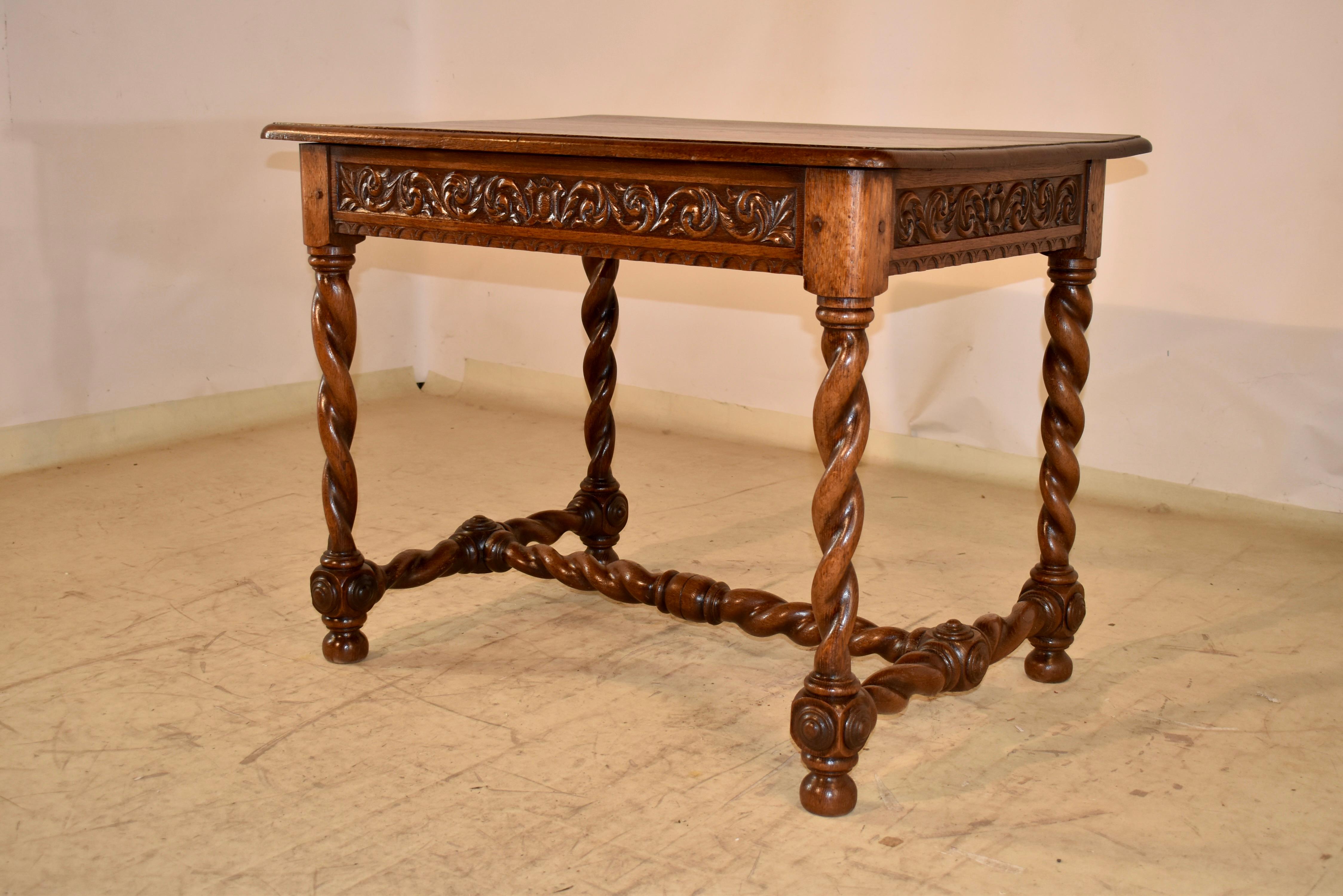 Mesa auxiliar francesa de roble del siglo XIX Roble en venta