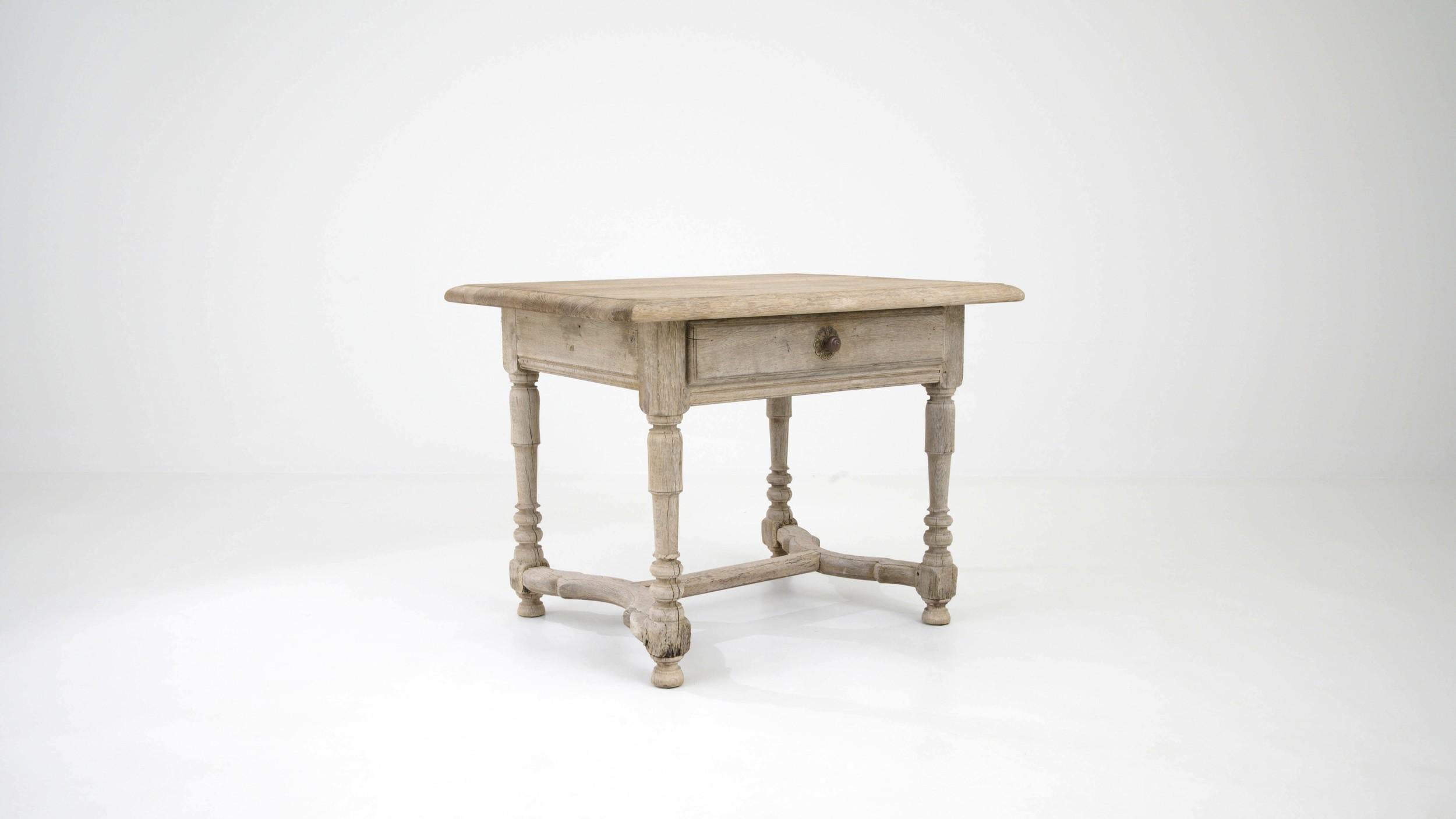 19th Century French Oak Side Table For Sale 4