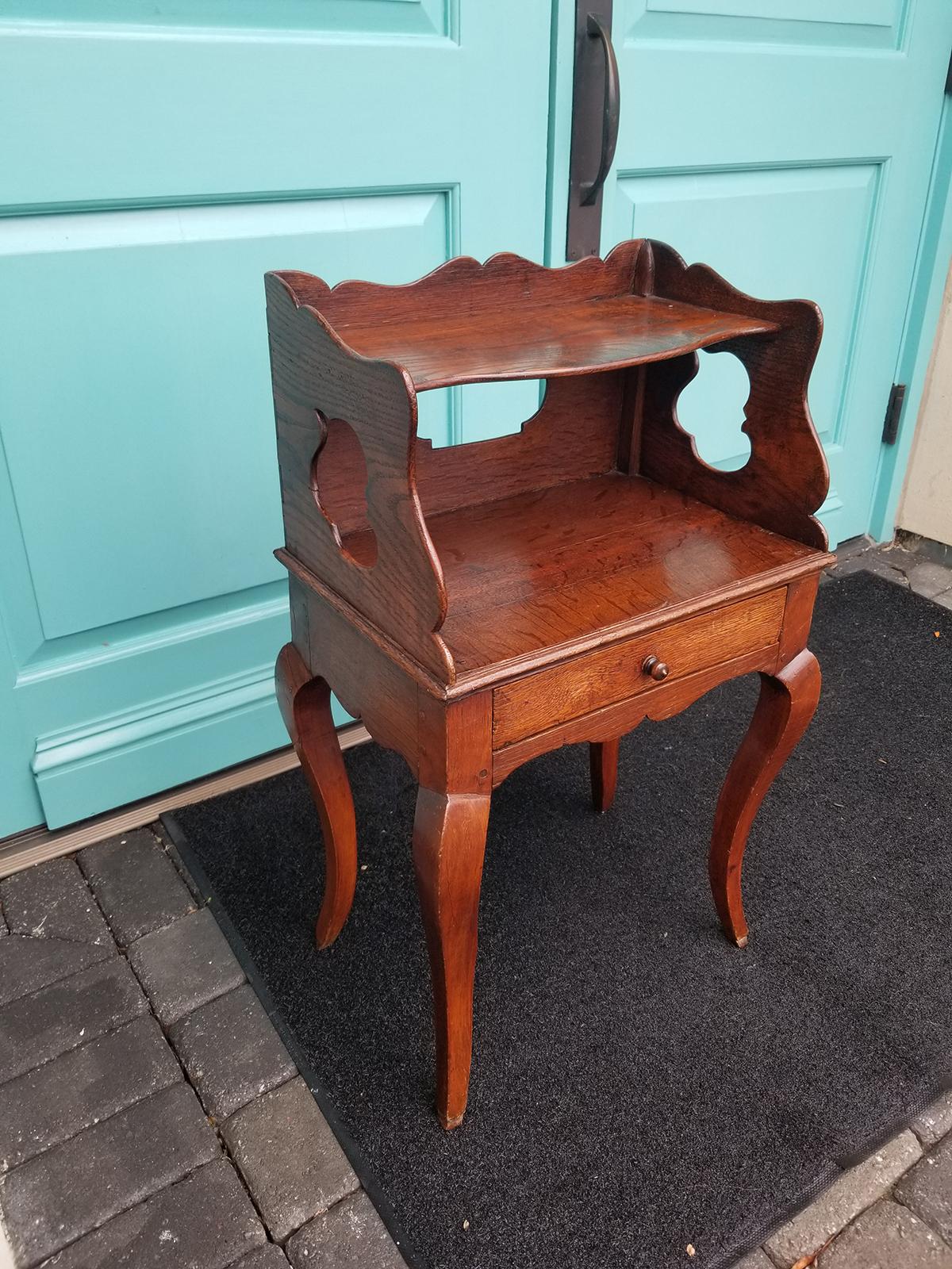 Wood 19th Century French Oak Side Table with Drawer For Sale