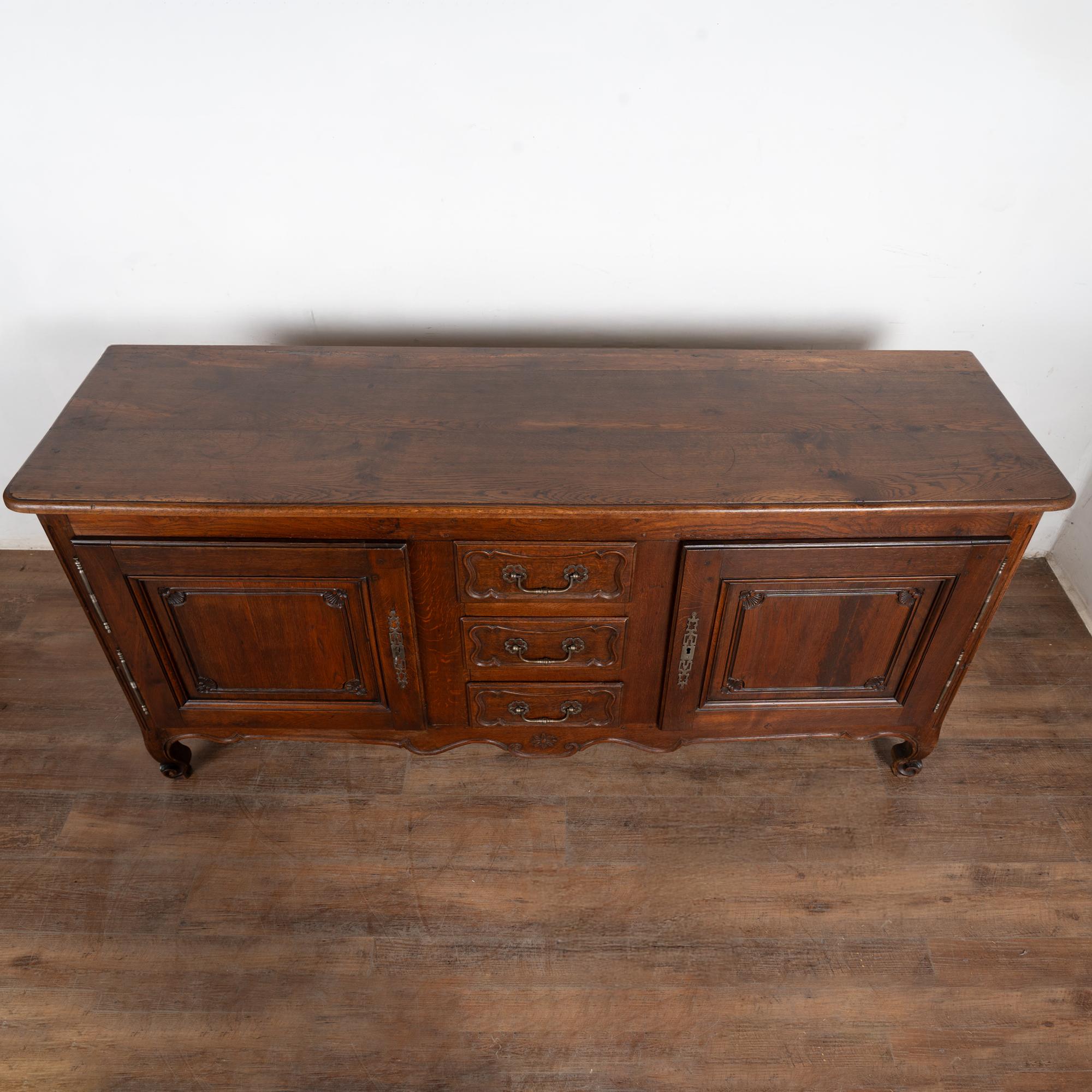 Credenza francese del XIX secolo in Oak Buffet in vendita 2