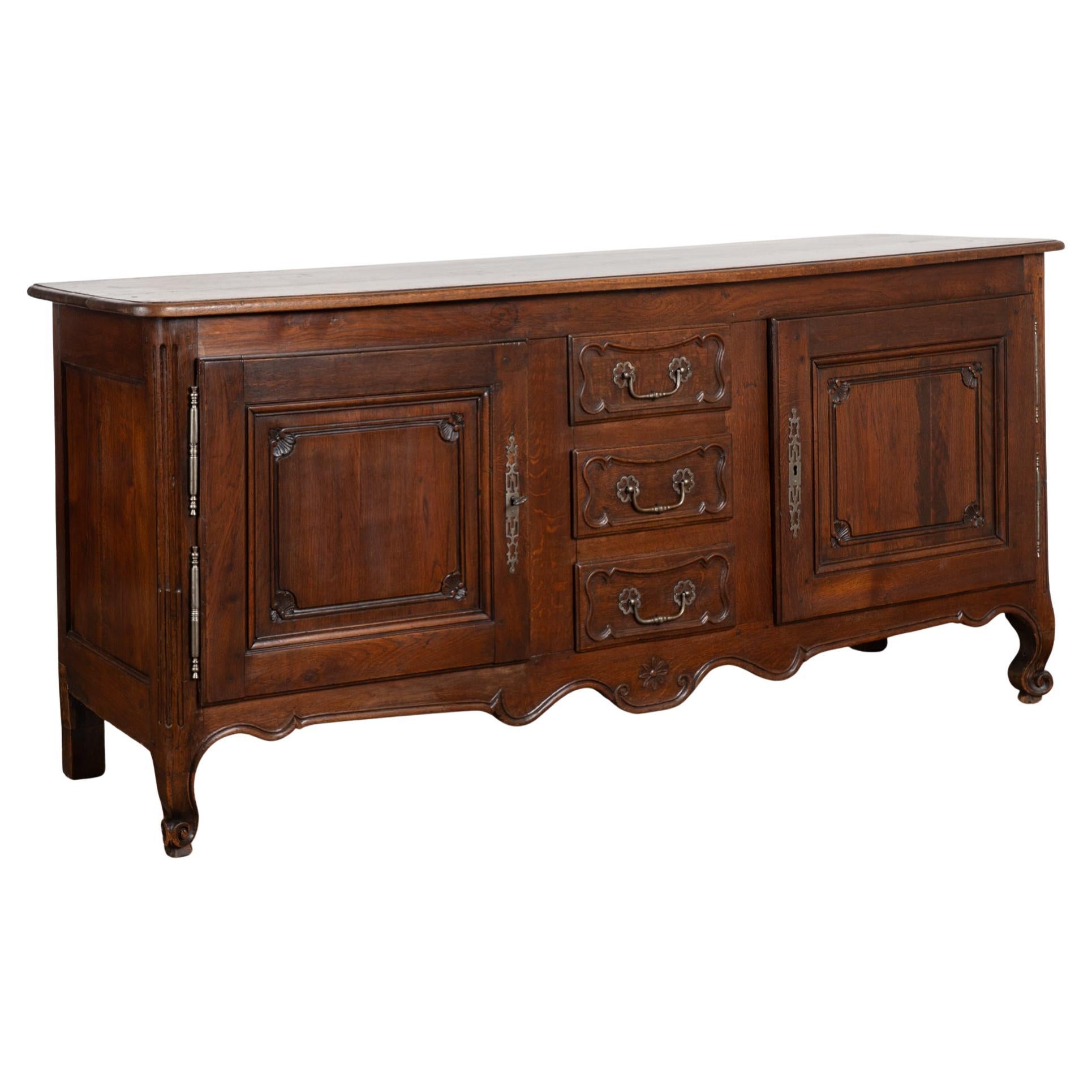 Credenza francese del XIX secolo in Oak Buffet