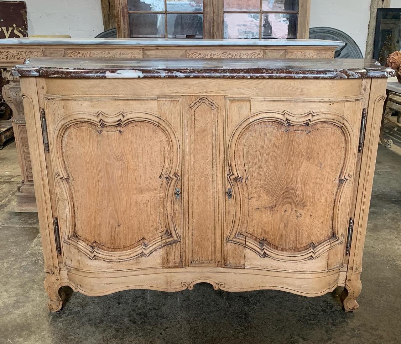 19th Century French Oak Sideboard In Good Condition For Sale In Ongar, GB