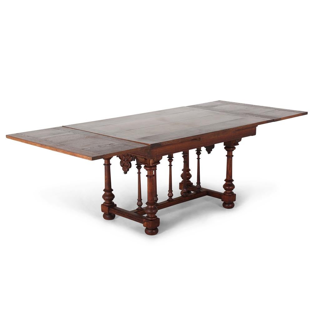 19th Century French Oak Table In Good Condition In Vancouver, British Columbia