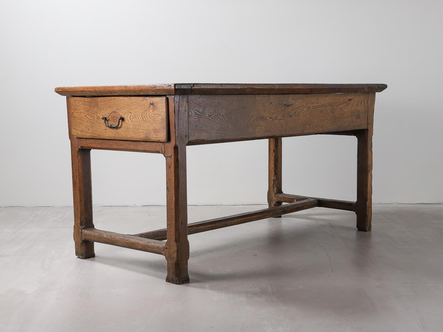 19th Century French Oak Table With Centre Stretcher In Good Condition In London, Charterhouse Square