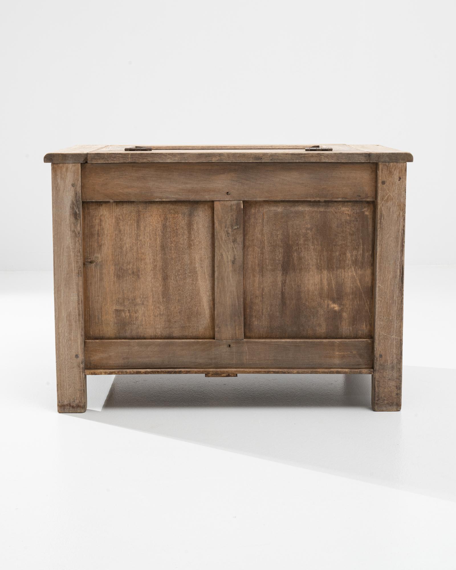 19th Century French Oak Trunk 5