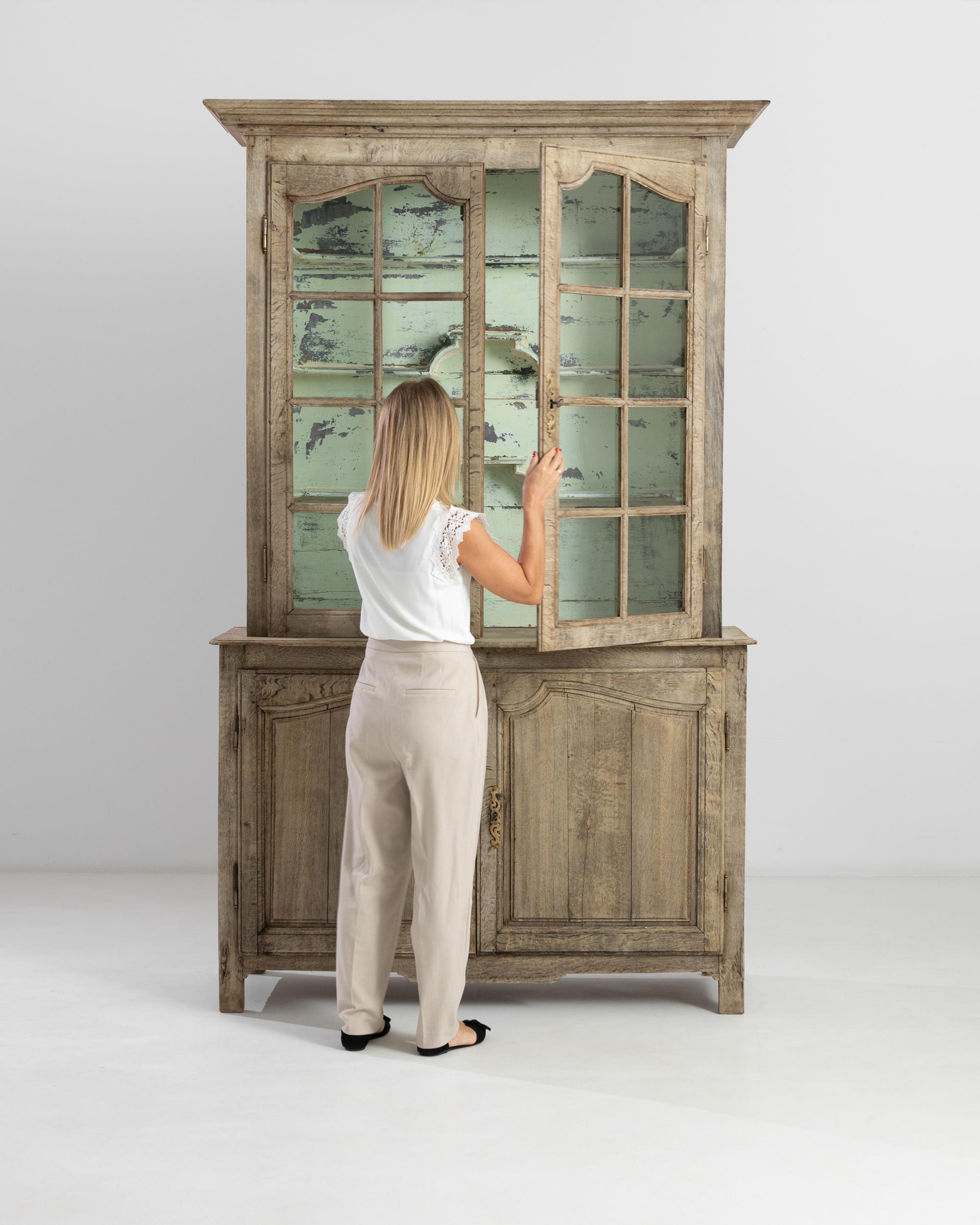 Country 19th Century French Oak Vitrine À Deux Corps 