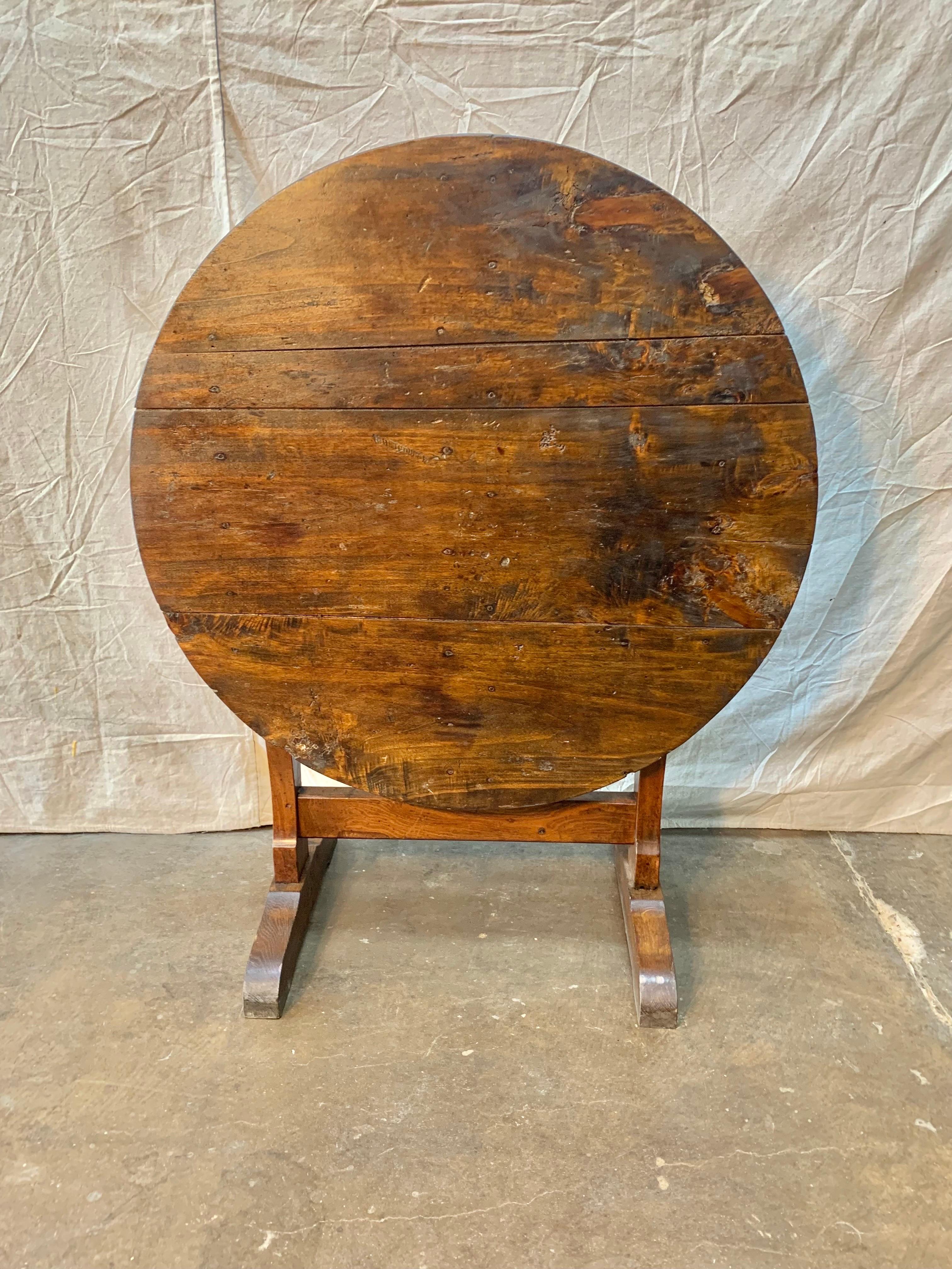 19th Century French Oak Wine Tasting Table For Sale 4