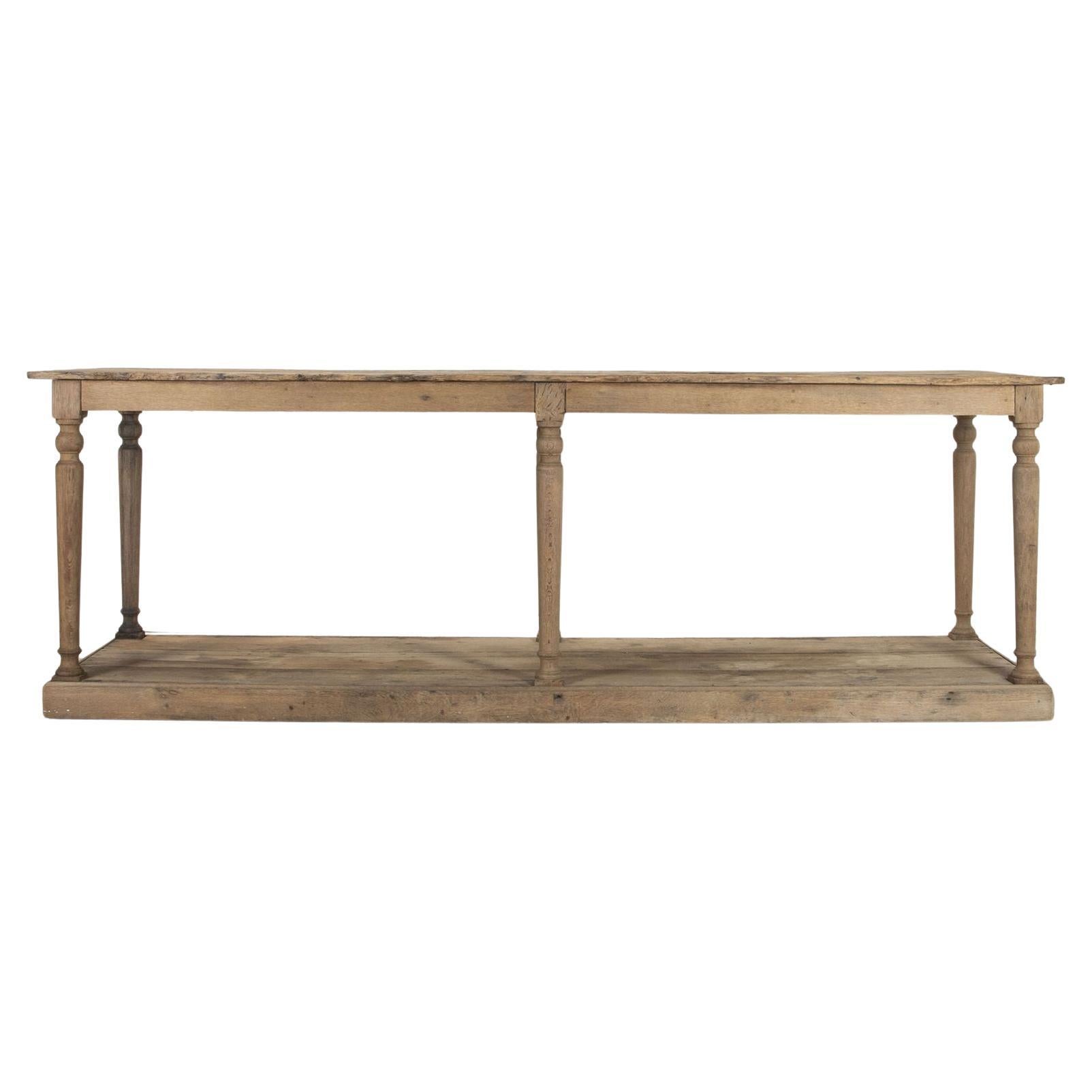 Mesa de trabajo francesa de roble del siglo XIX