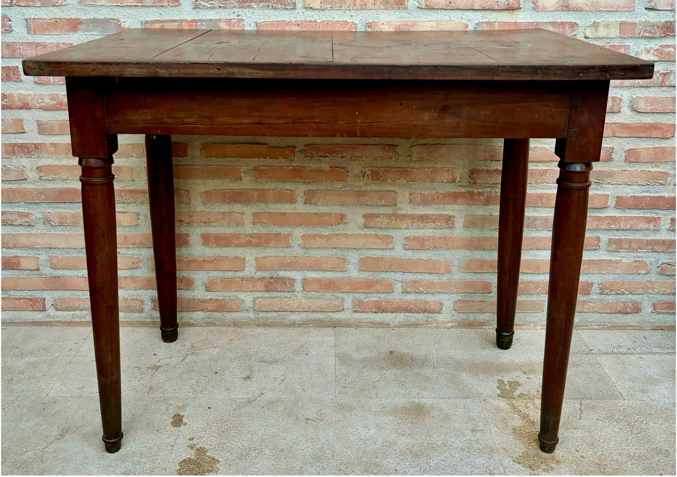Provincial français Table de travail française du 19ème siècle, années 1890 en vente
